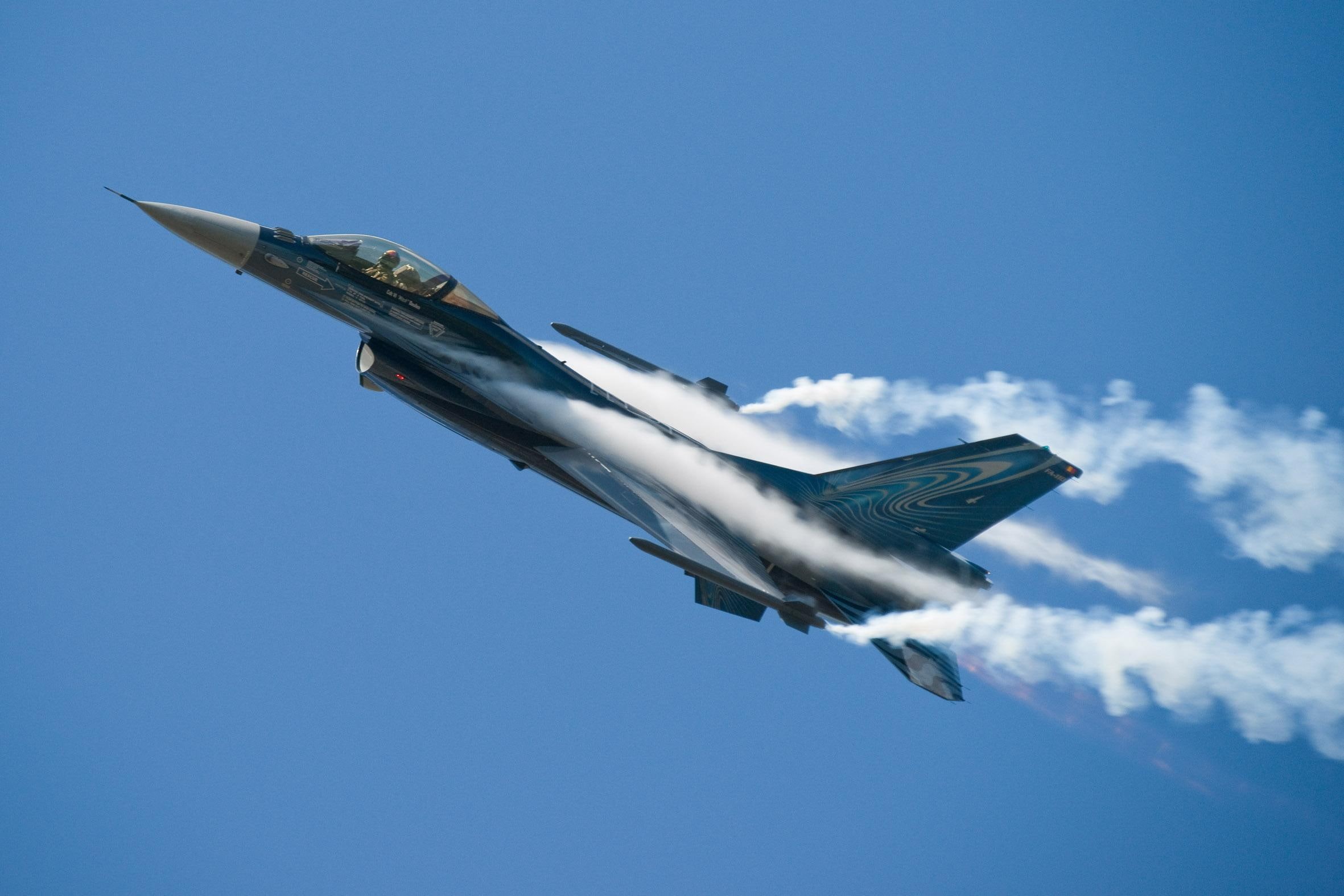 show, f-16, smoke, aircraft planes, air, dynamics, falcon, 1080P, f, general, fighting, HD Wallpaper