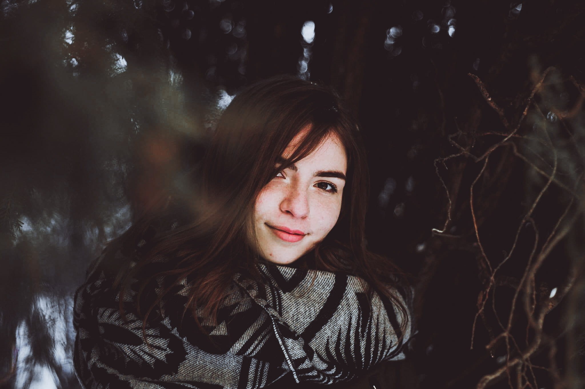 real people, person, women, model, leisure activity, hairstyle, forest, outdoors, hair, glamour, headshot, young, brunette, beautiful woman, music, 1080P, HD Wallpaper