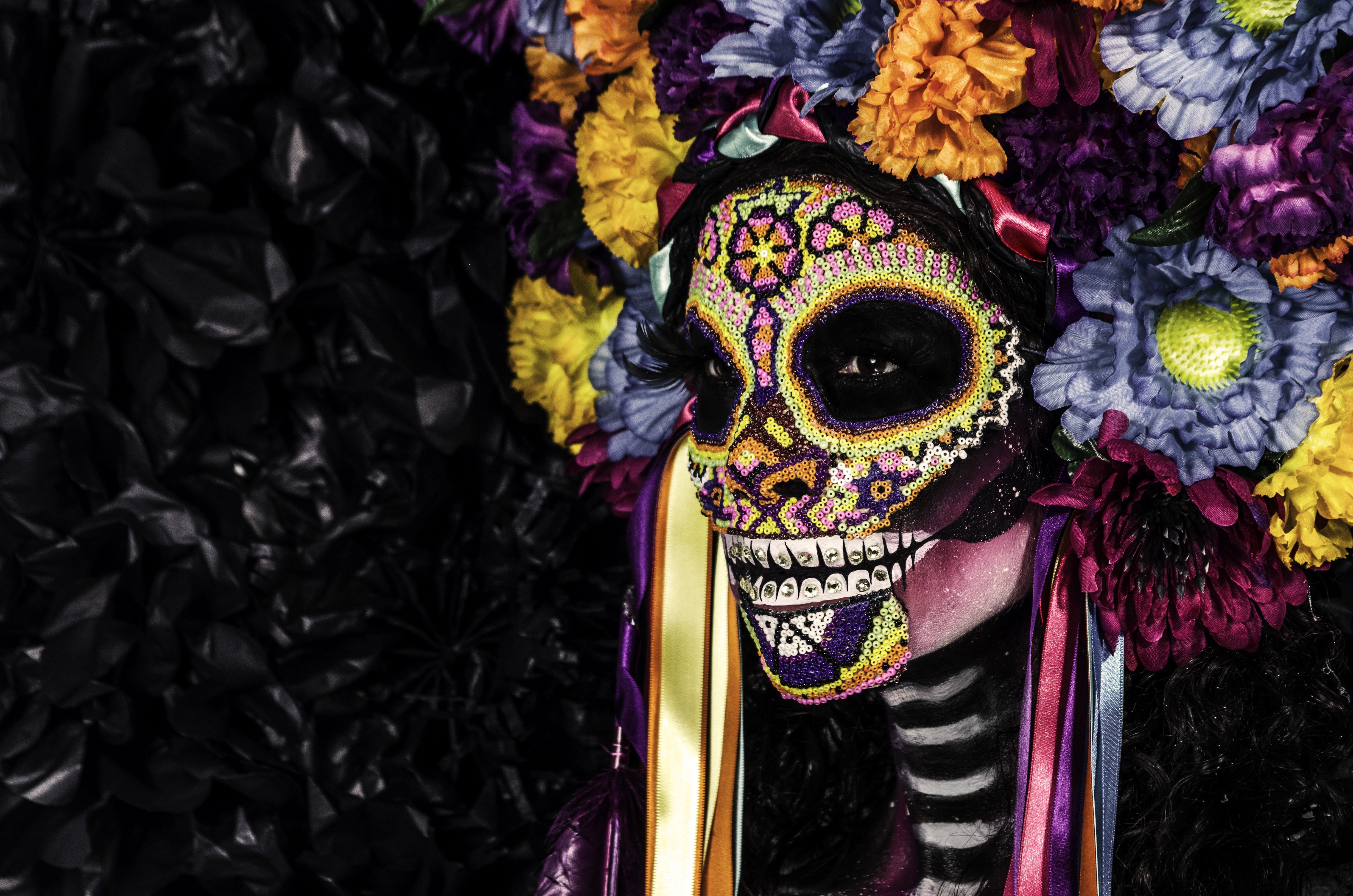 venice Carnival, make up, carnival, cultures, people, masquerade Mask, color, italian Culture, eye, black Color, music Festival, posada, halloween, stage Costume, HD Wallpaper