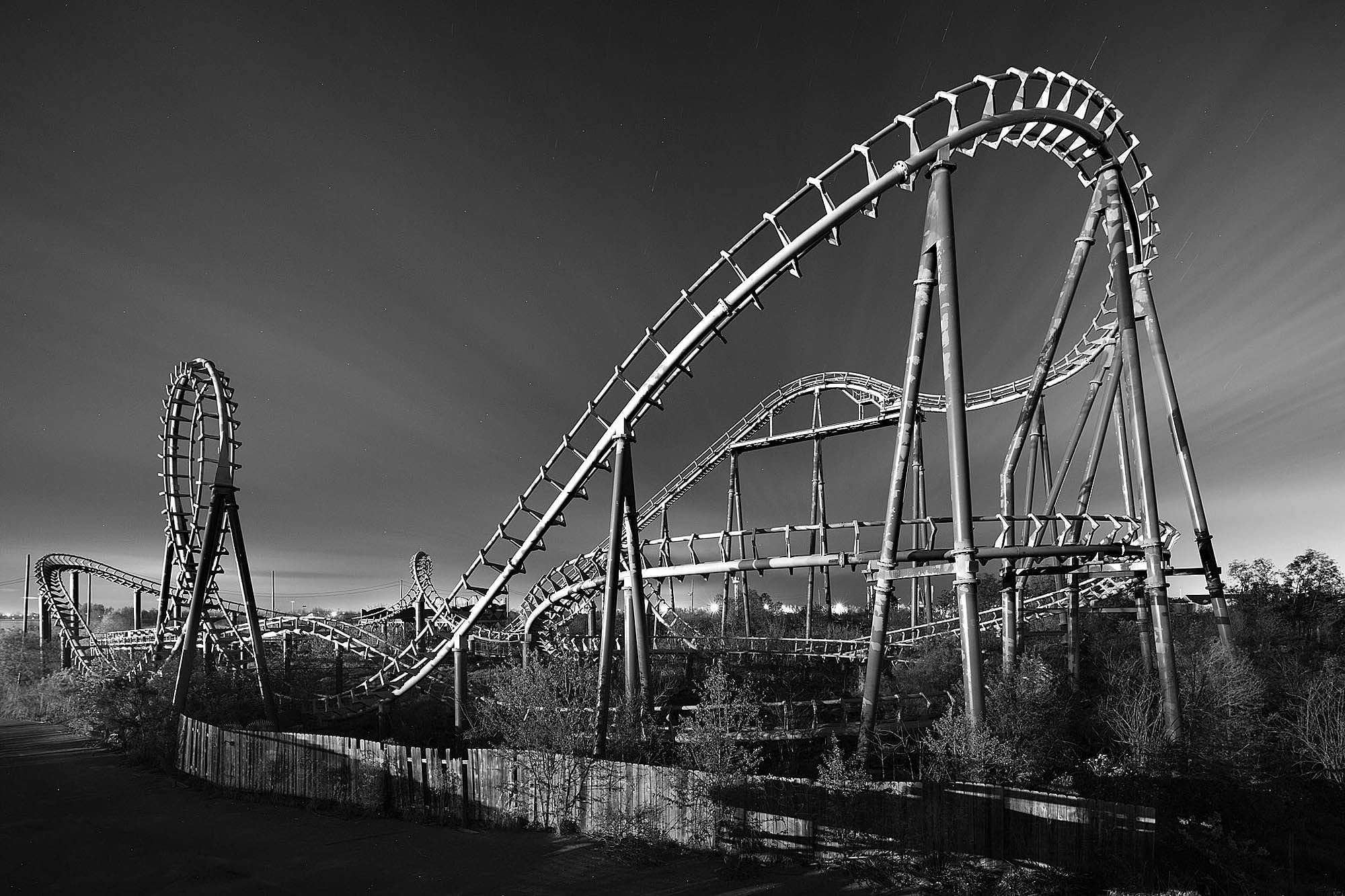 low angle view, travel destinations, metal, carnival, traveling carnival, water, architecture, white, amusement park, monochrome, amusement park ride, rollercoasters, HD Wallpaper