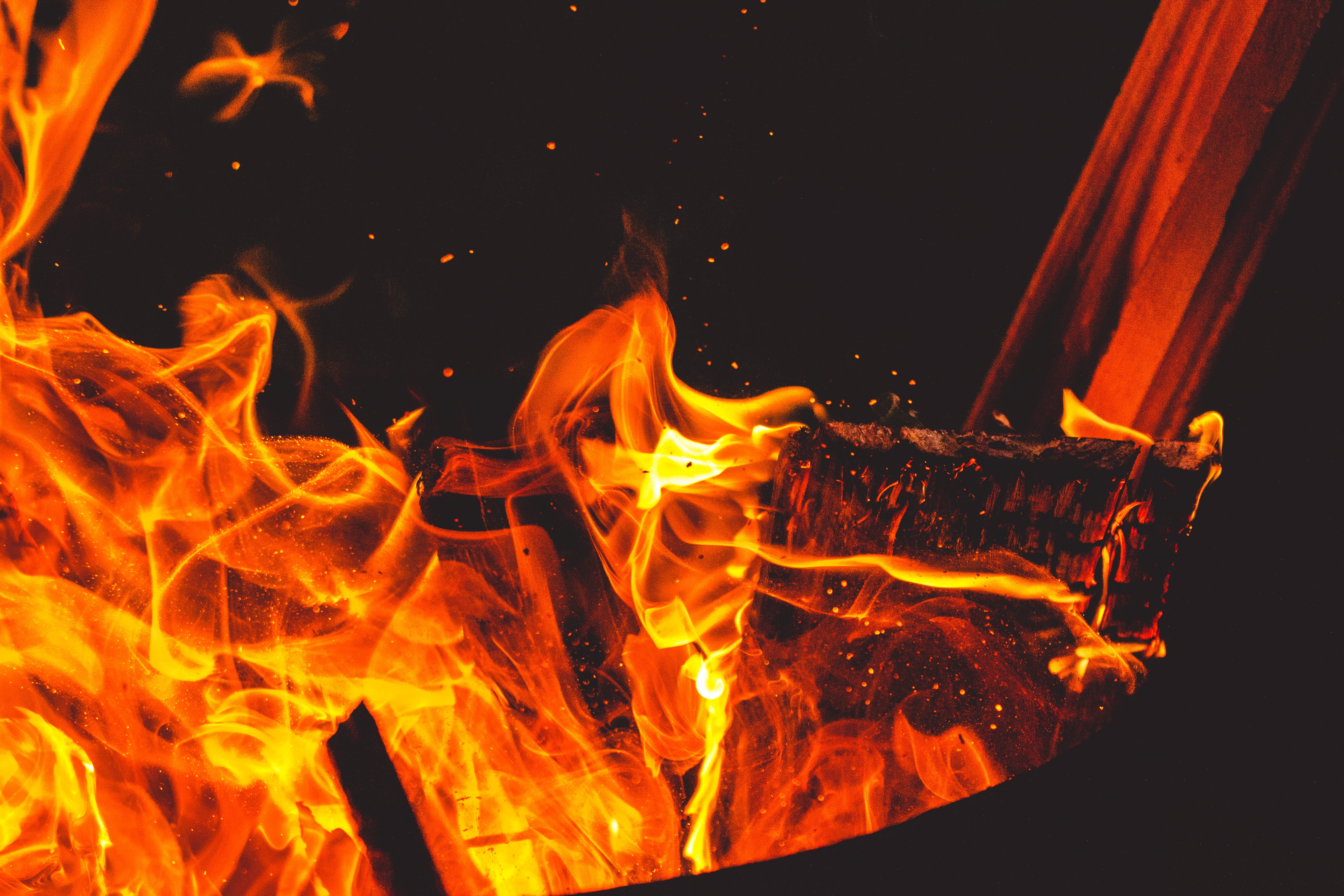 long exposure, black background, bonfire, campfire, warm, heat - temperature, closeup, dark, spark, photo, fire - natural phenomenon, orange, camp, motion, HD Wallpaper