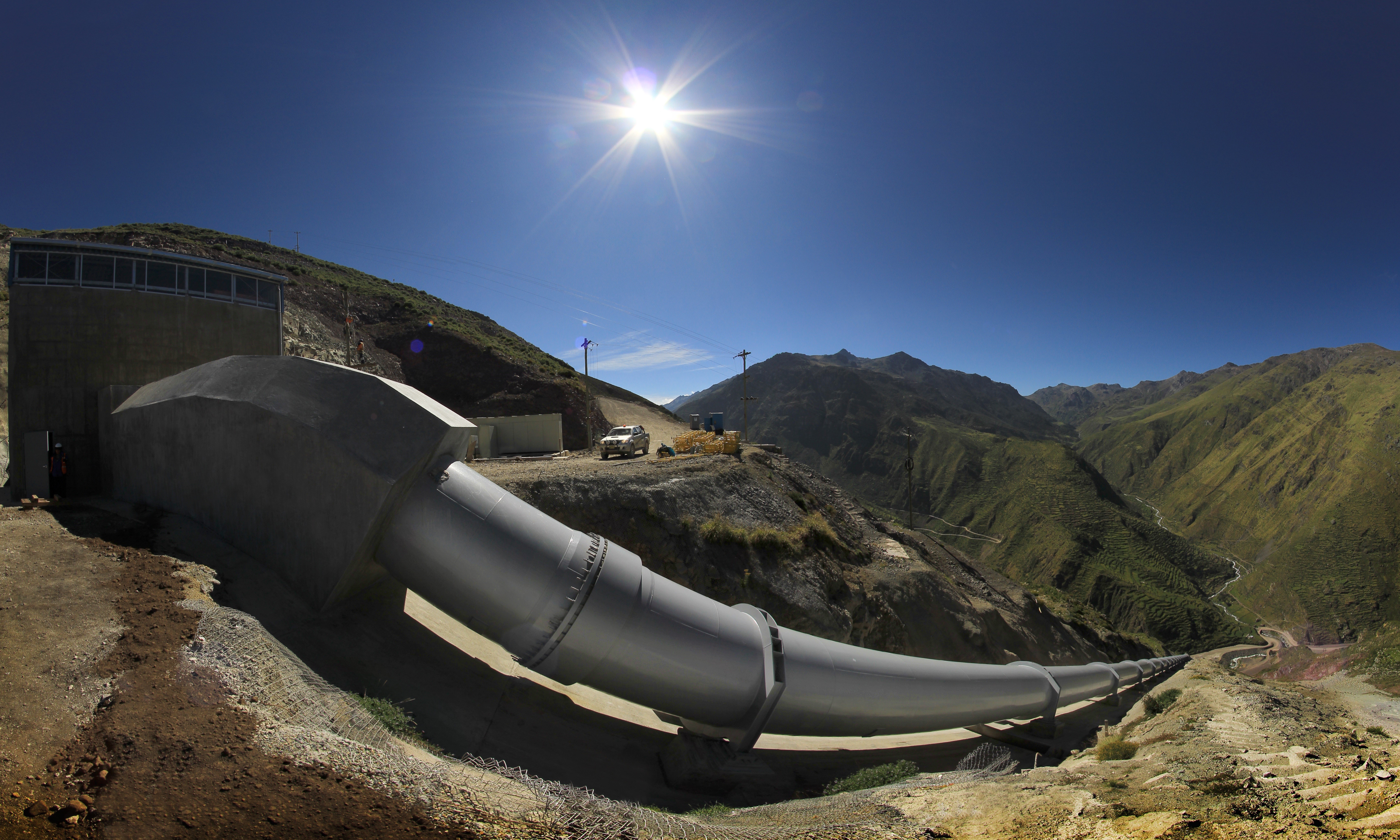 hydroelectric power station, sunlight, mountain, dredge, pipe, fuel and Power Generation, lens flare, land, mountains, blue, 5K, water dam, sunny, clear sky, HD Wallpaper