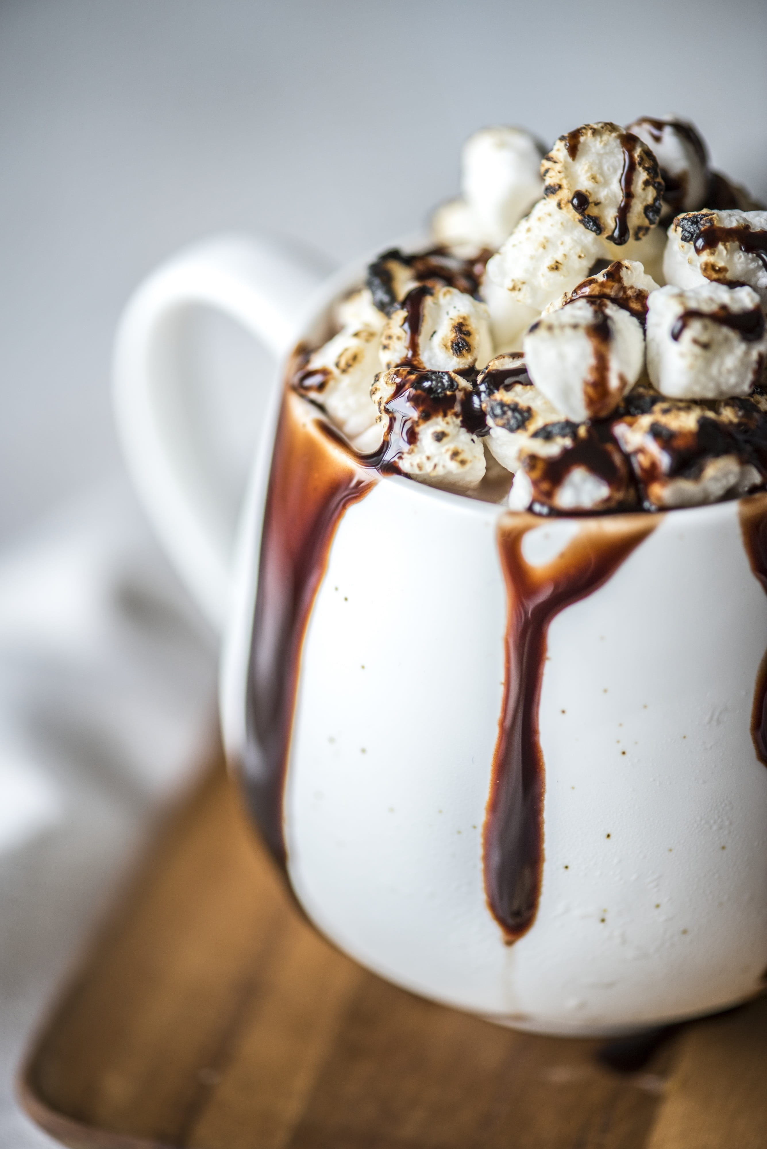 temptation, brown, holiday, drink, cacao, flavor, food photography, ready-to-eat, christmas, glass, food and drink, chocolate, dessert, beverage, healthy eating, Phone HD Wallpaper