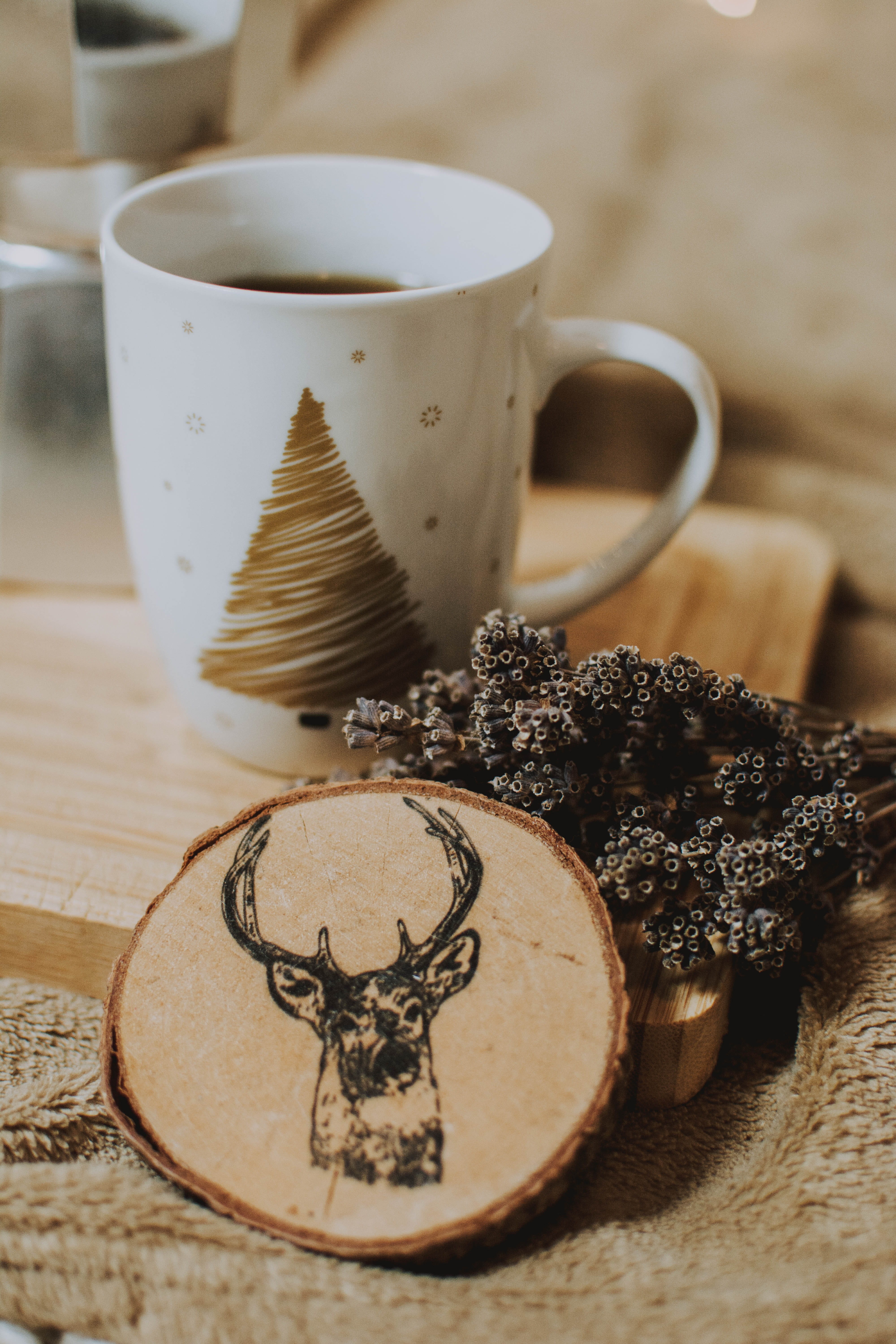 tea cup, sugar, wood - material, hot, deer, art and craft, pyrography, wood, traditional, creativity, indoors, coffee, coffee - drink, still life, christmas, Phone HD Wallpaper