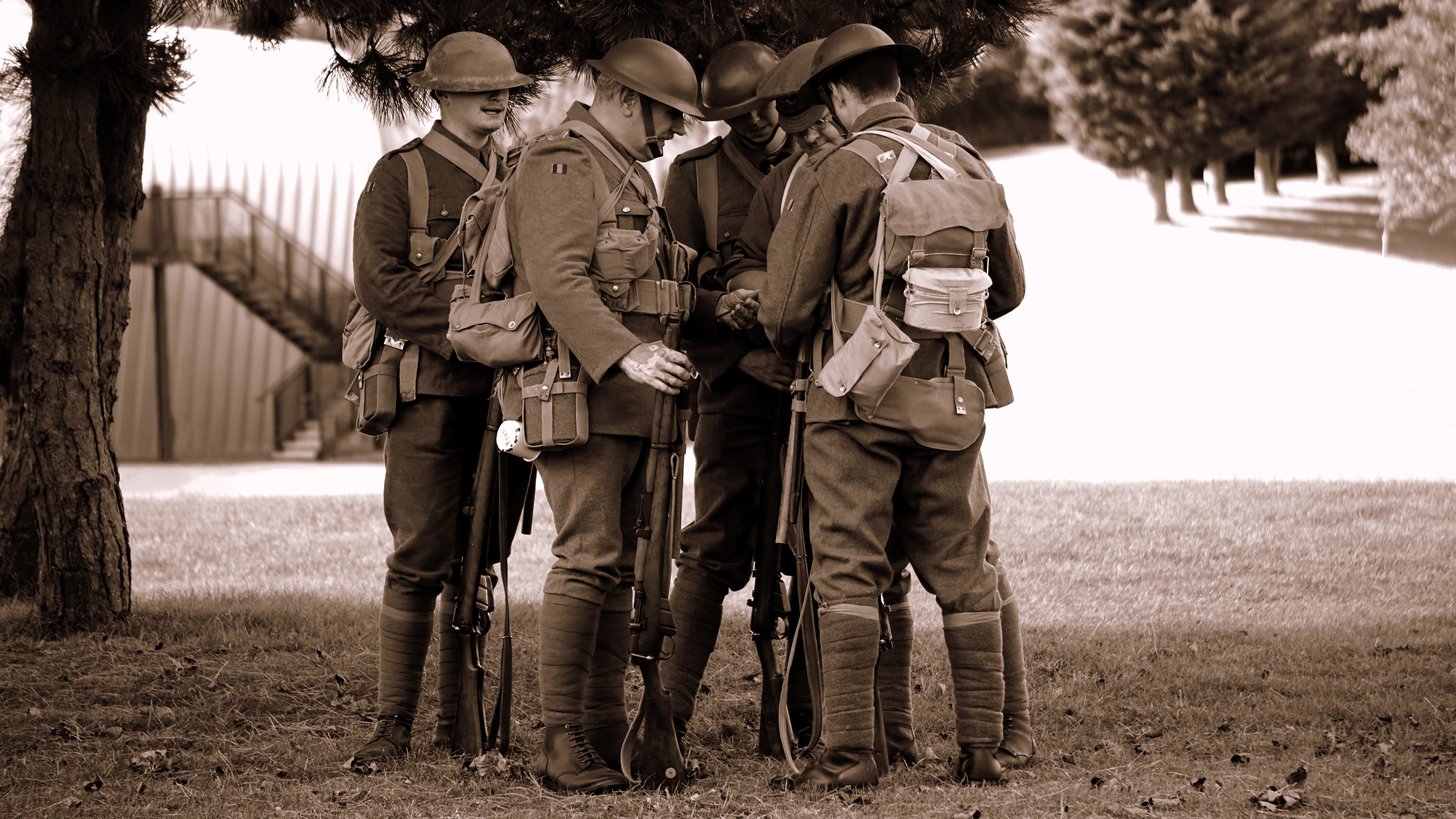 full length, english, retro, nostalgia, ww1, outdoors, photo, veteran, armed forces, first world war, england, government, world war i, 5K, army soldier, HD Wallpaper