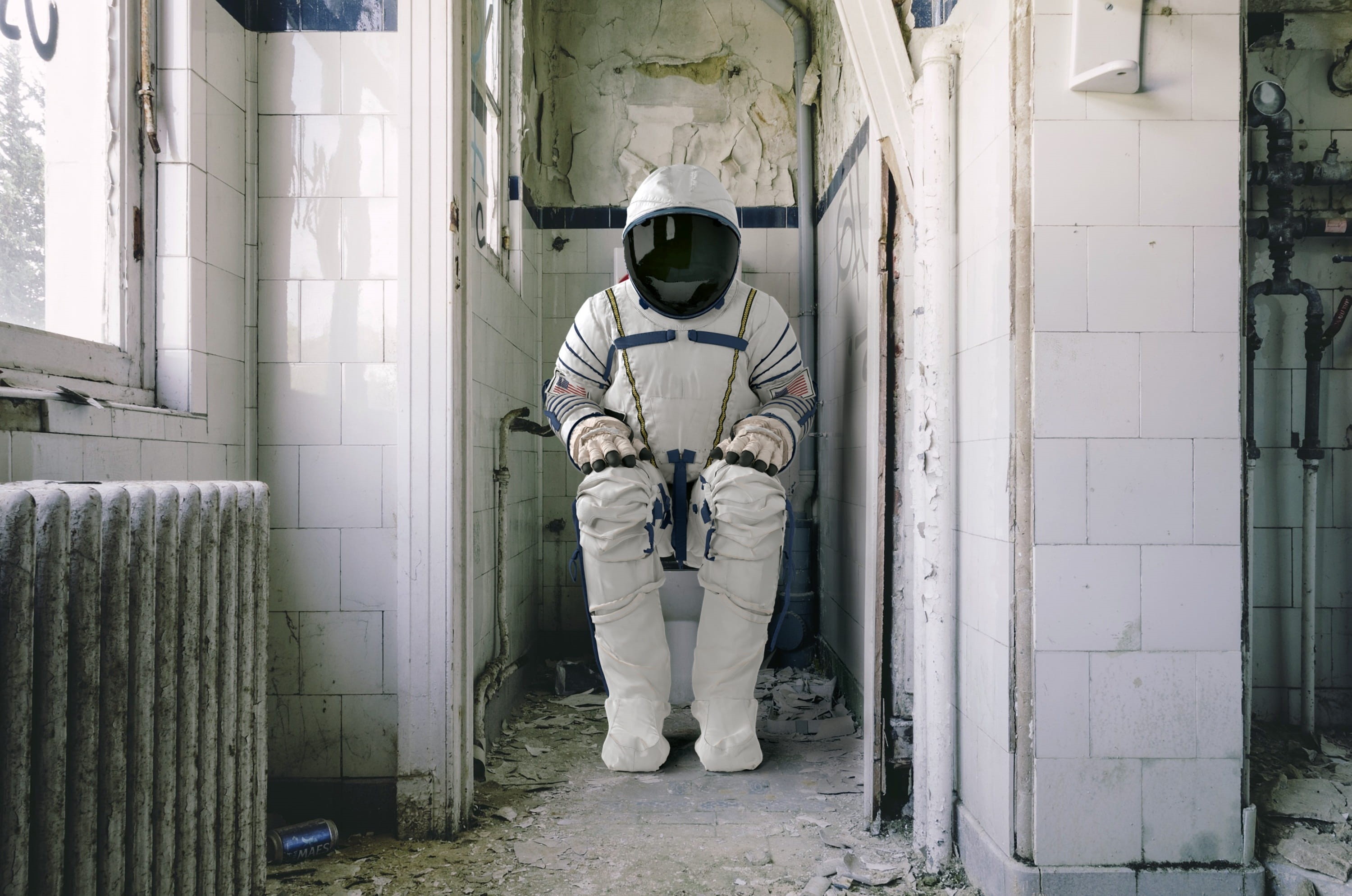 space travel, wc, standing, moon landing, architecture, toilet paper, front view, bathroom, security, toilet bowl, helm, safety, protection, clothing, sit, HD Wallpaper