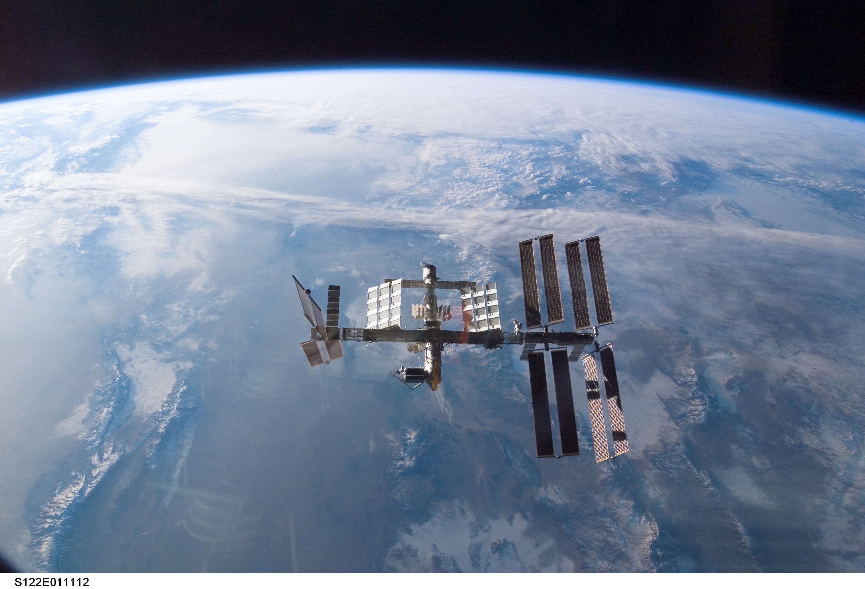 industry, planet, scenics, ISS, space exploration, environment, cloud - Sky, urban skyline, no People, grey, space travel vehicle, environmental conservation, HD Wallpaper
