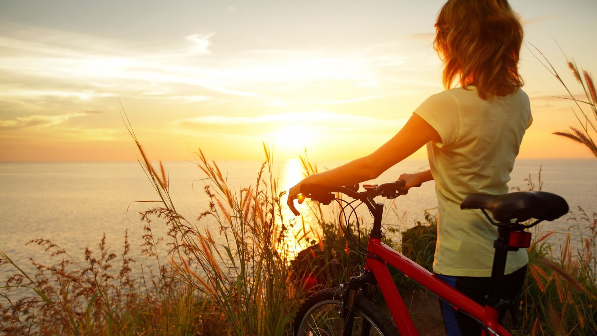 outdoor, action, hairstyle, 1080P, exercise, sun, cycling, cyclist, joy, casual, bike, fitness, lifestyles, riding, beauty in nature, beach, sport, sunset, HD Wallpaper