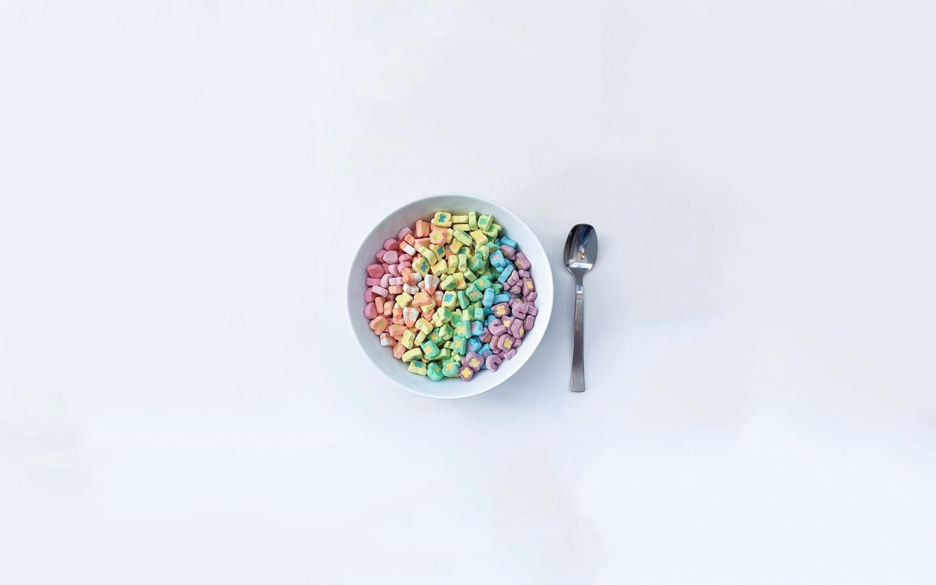 round, 1080P, high angle view, spoon, simple background, capsule, copy space, Lucky Charms, white, minimalism, silver, bowl, still life, dose, medicine, HD Wallpaper
