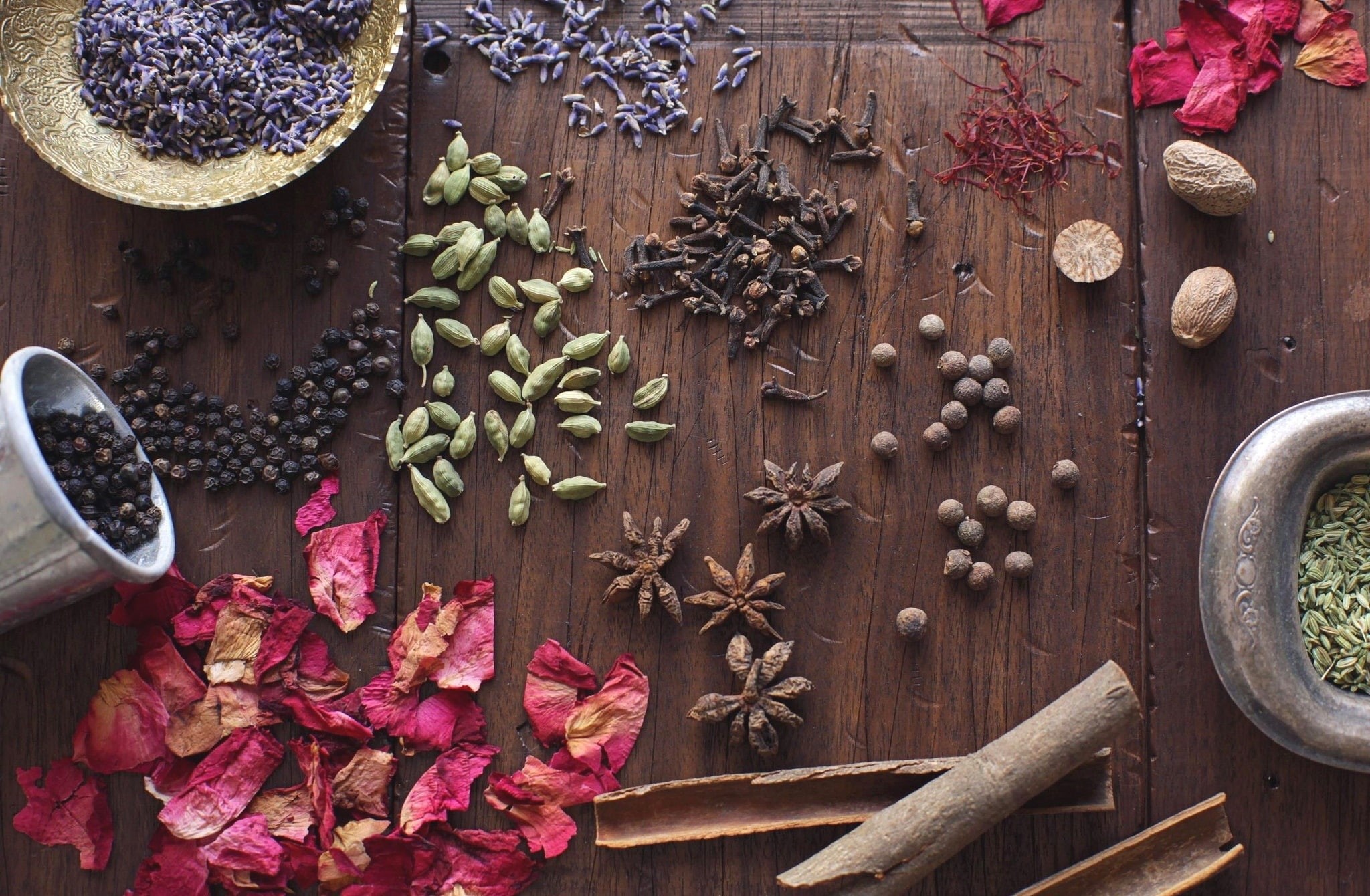 pepper, lavender, petals, grain, star anise, 1080P, cardamom, seeds, wood, cinnamon, spices, HD Wallpaper