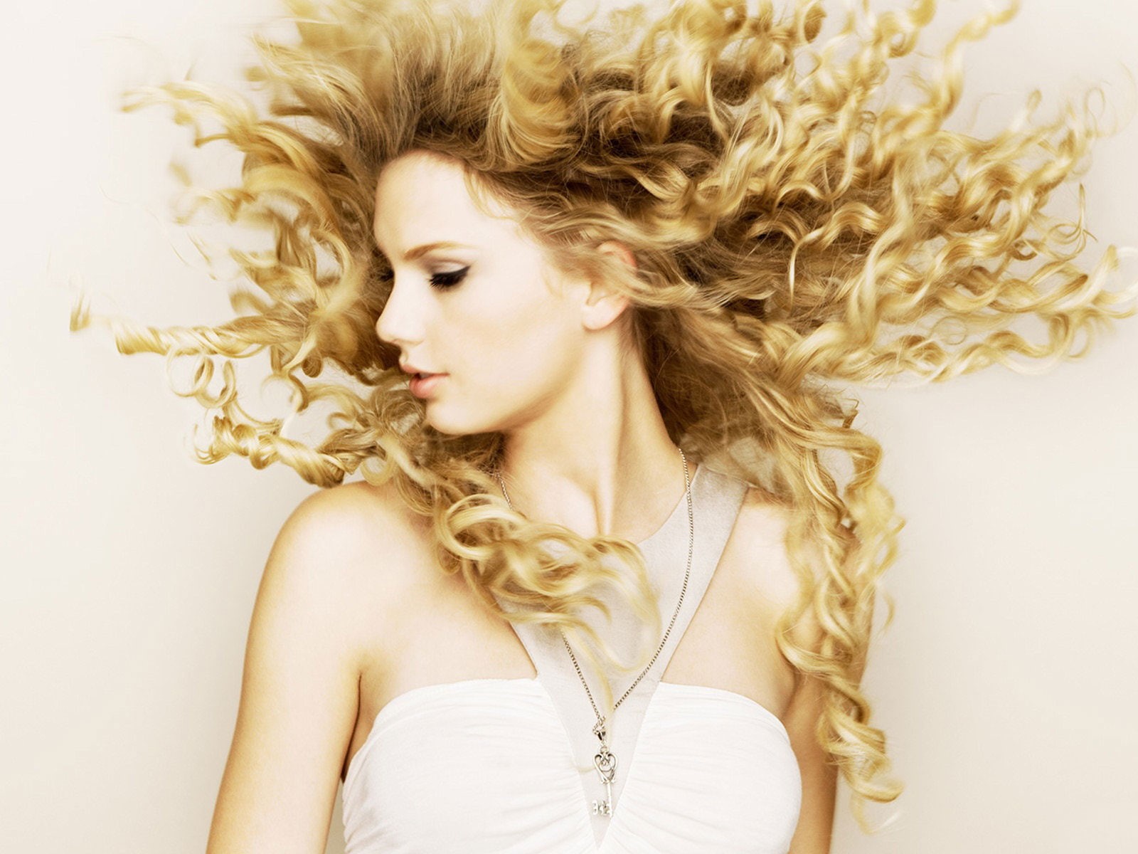 hd, actress, valentine, s, 039, day, 720P, swift, taylor, celebrities, HD Wallpaper