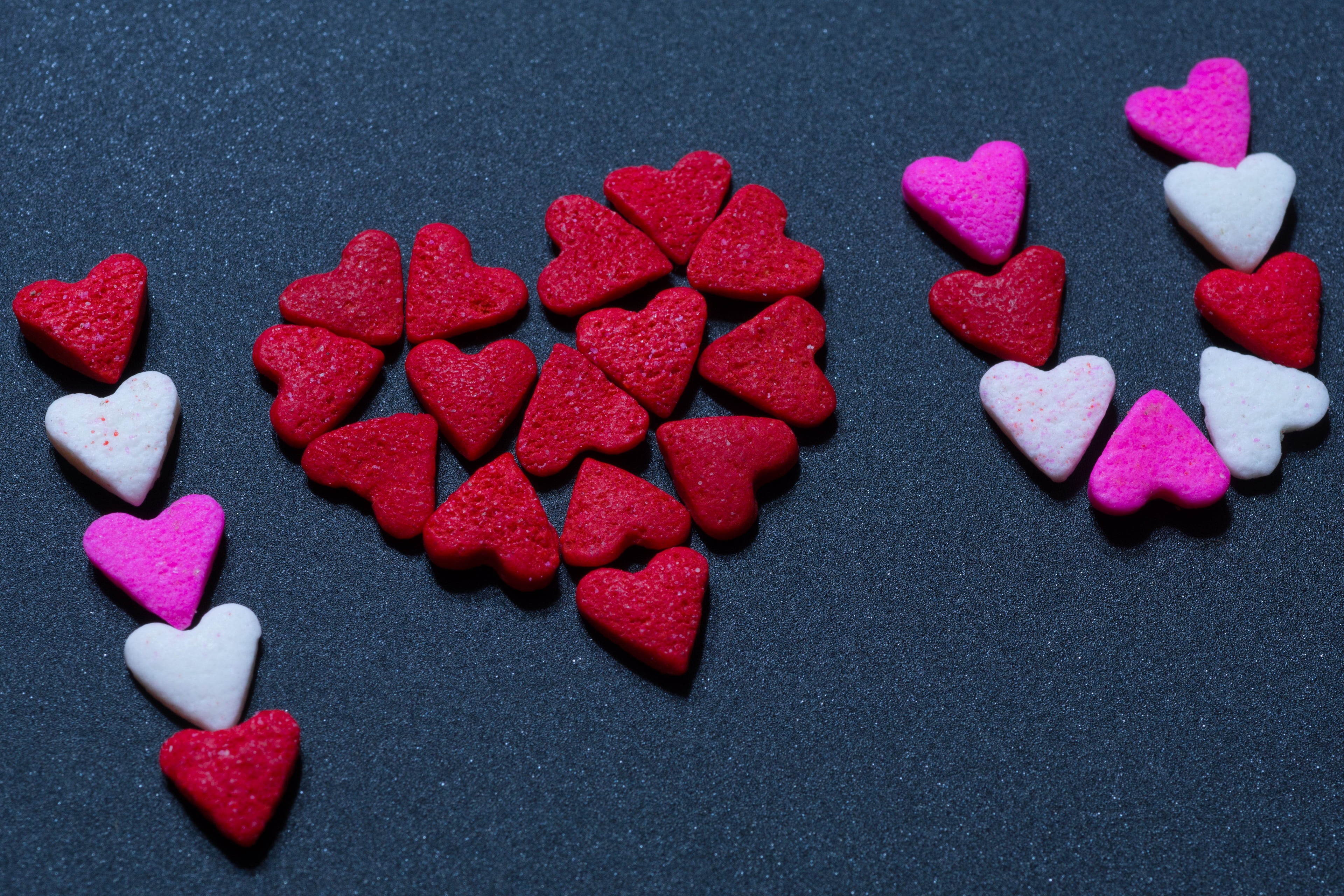 pic, 4K, hmm, red, macro, I ♥ u, valentines day, minolta, sony, decors, pink, backgrounds, romance, shape, heart, a65, love, white, valentines Day - Holiday, HD Wallpaper