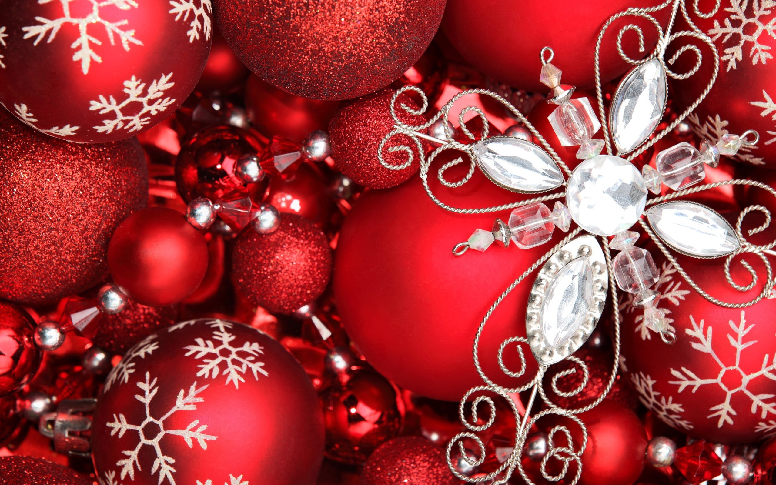 indoors, celebration event, backgrounds, large group of objects, full frame, snowflakes, holiday, ribbon, christmas ornament, celebration, luxury, 2K, HD Wallpaper