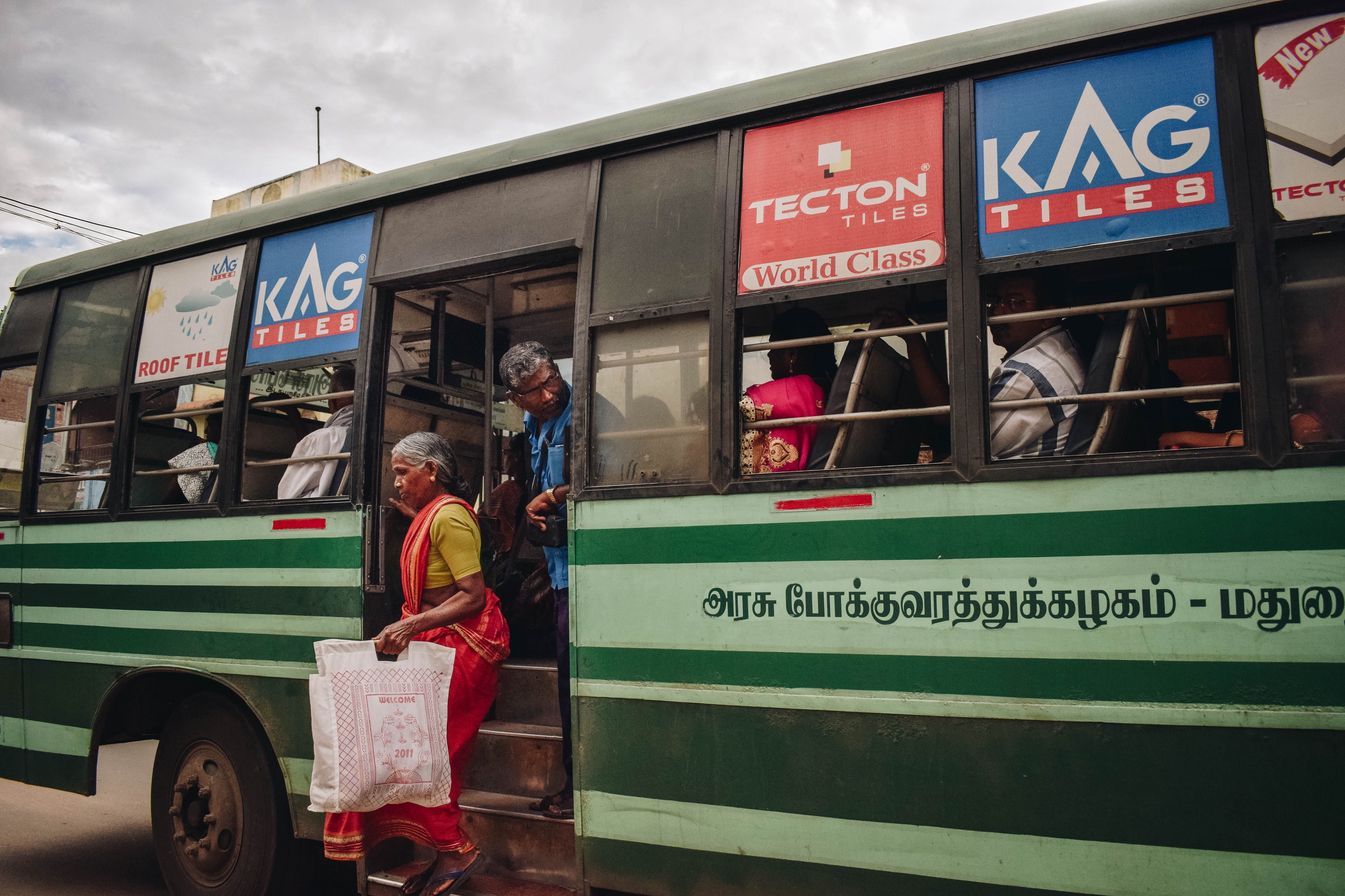 outdoors, standing, van, #theni, wheel, vehicle, #bus, business, 5K, western script, person, #tamilnadu, communication, #life, architecture, day, minibus, HD Wallpaper