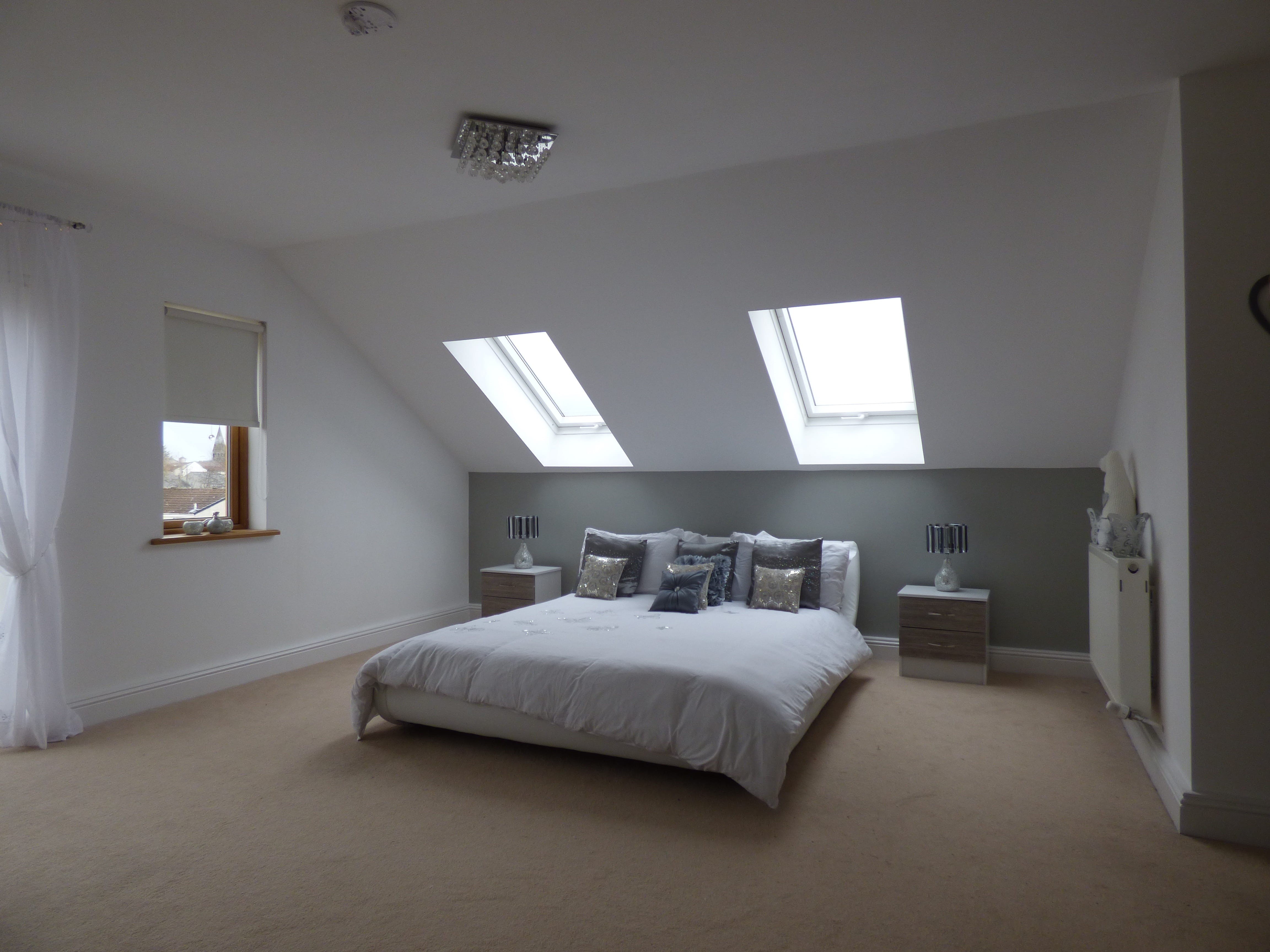 interior, bed, indoors, day, bed room, house, modern, apartment, set, wealth, sky lights, home, ceiling, hotel, windows, window, luxury, architecture And Buildings, HD Wallpaper