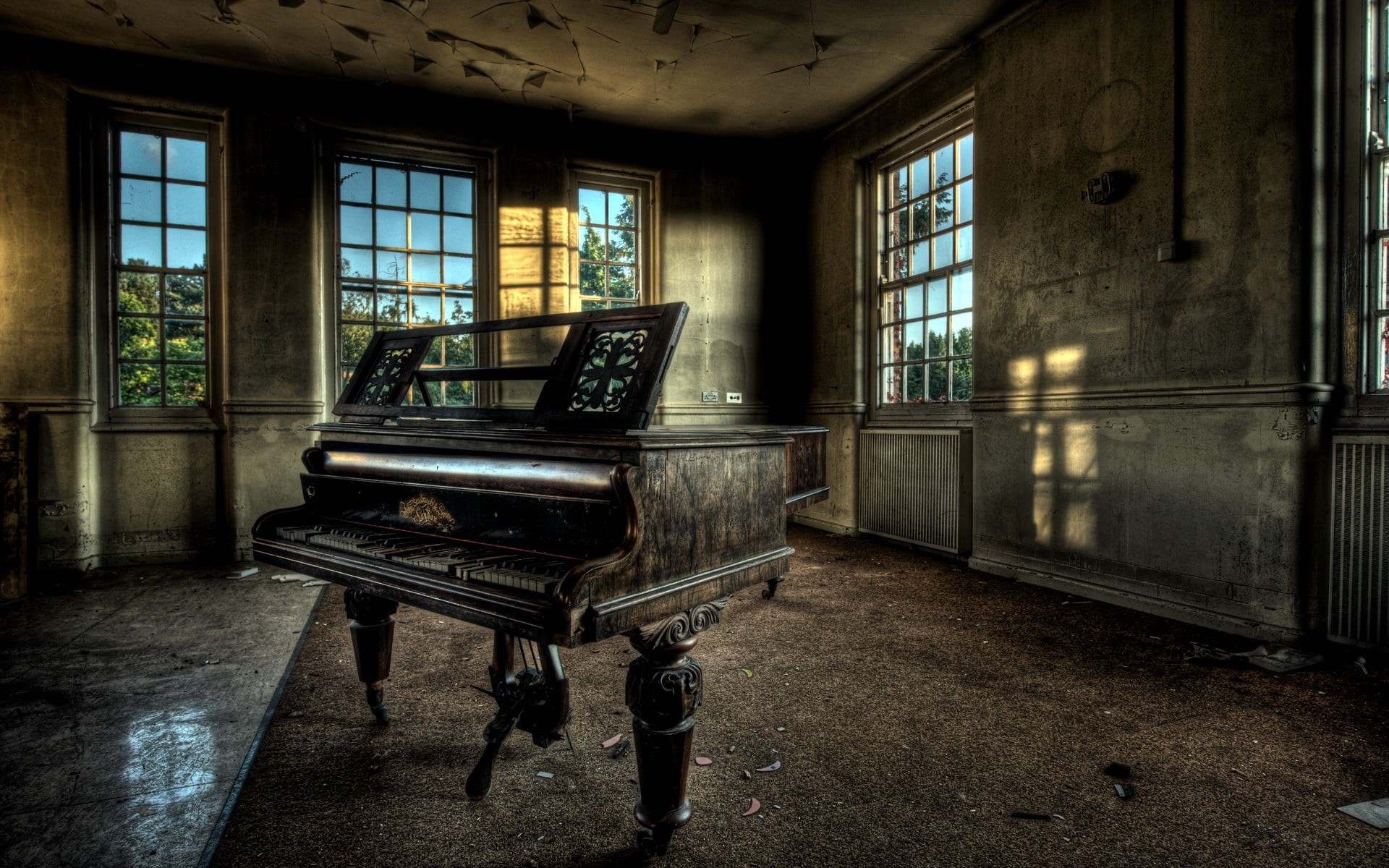 home interior, wood - Material, run-down, keyboard instrument, room, antique, dark, window, obsolete, gray, damaged, flooring, music, old, classic, no People, HD Wallpaper