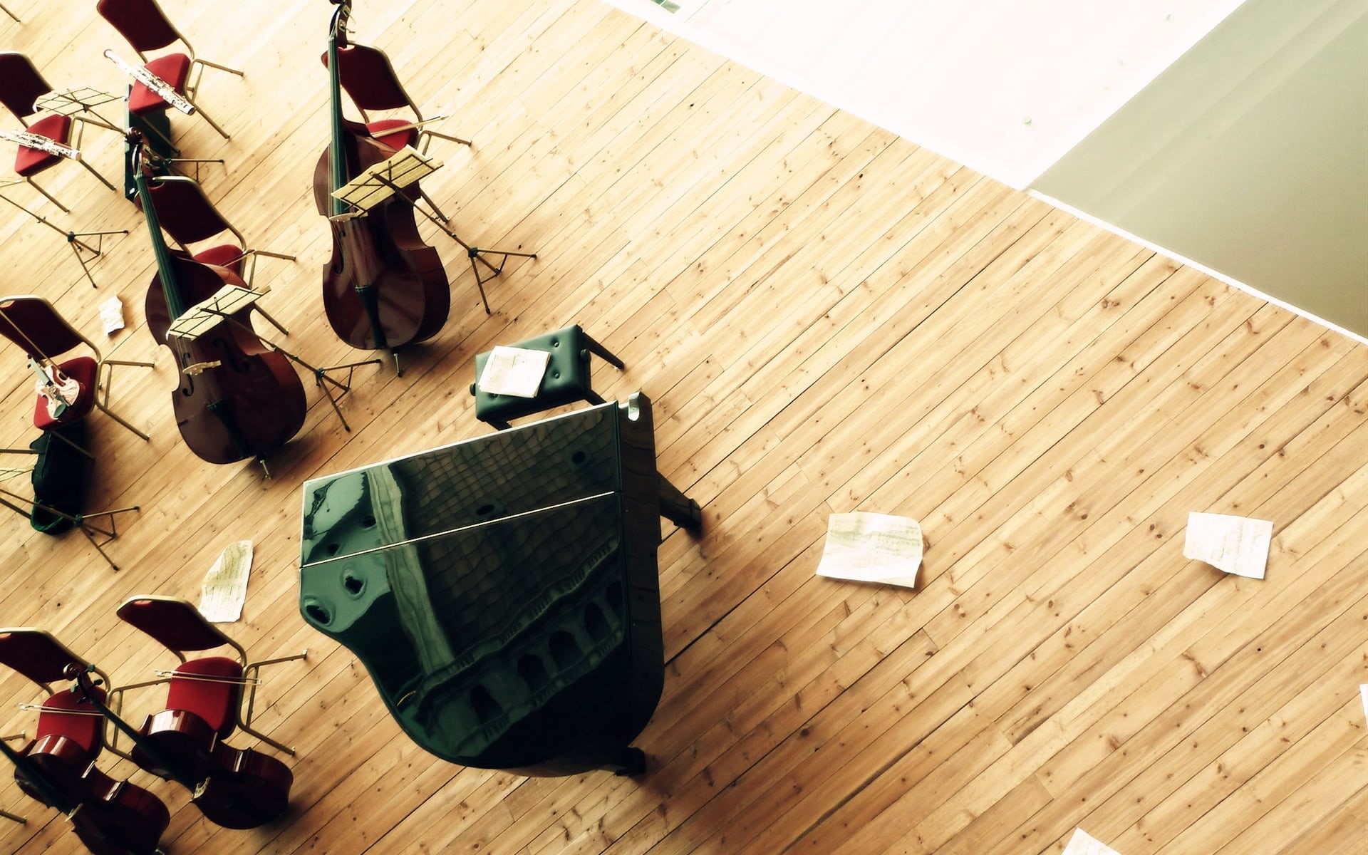 stage, elegance, no People, alcohol, refreshment, grand, parquet floor, bag, modern, travel, food and drink, glass, high angle view, still life, 1080P, HD Wallpaper