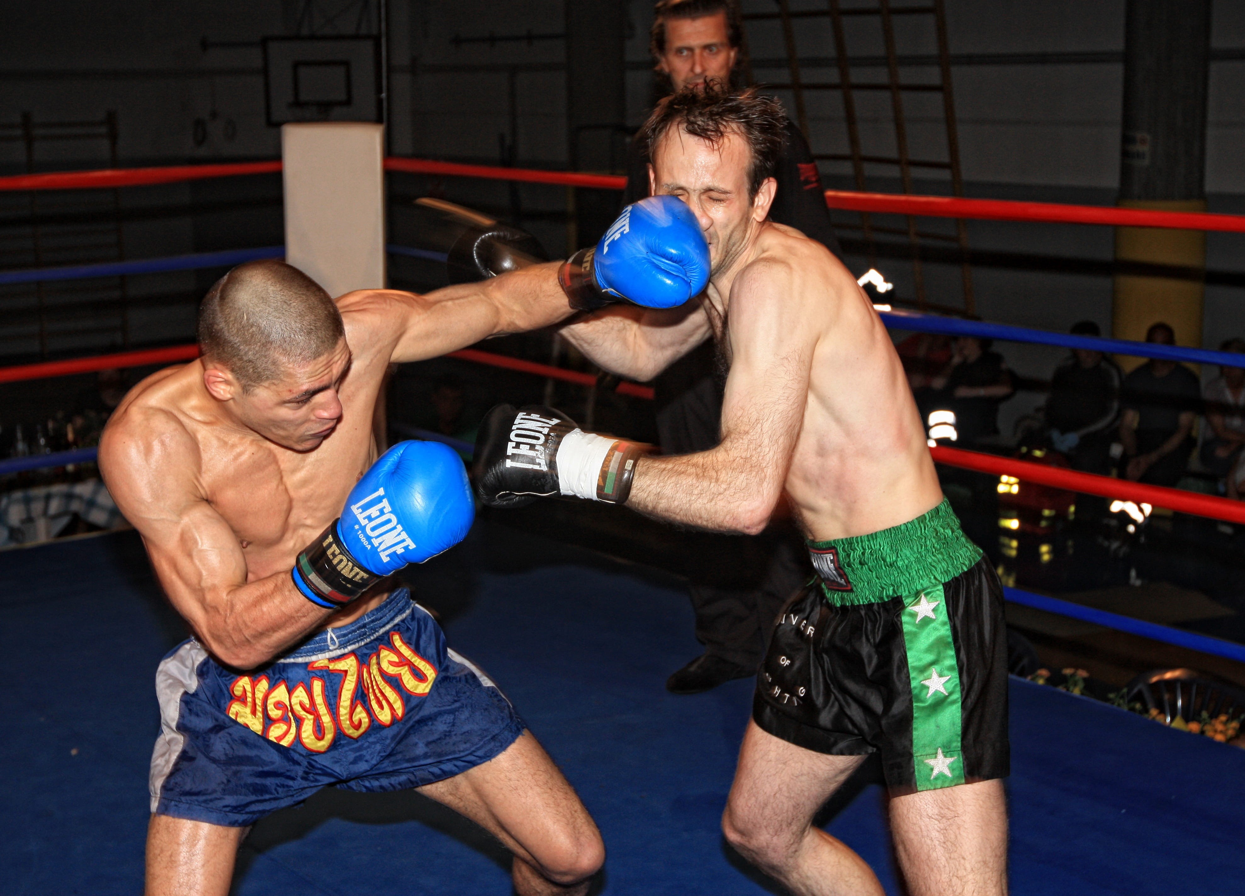 sports Training, body, costume, caucasian Ethnicity, fighting, gloves, trunks, nose, punched, fighter, exercising, power, lifestyles, contact, Kickboxing, HD Wallpaper