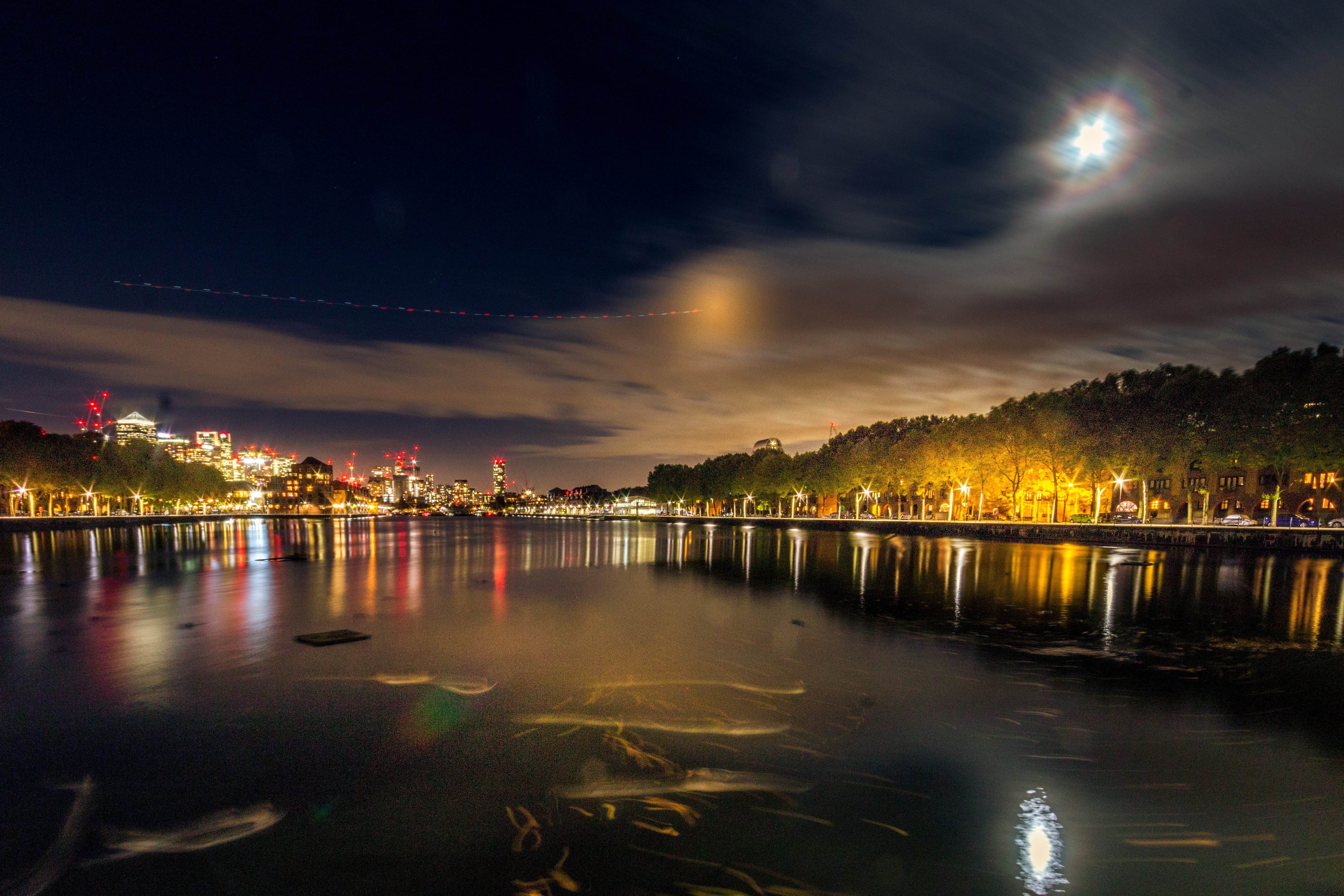 cityscape, lighted, lights, longexposure, night, body, cloud, lake, building exterior, surrey, fish, no people, london, bridge, black, dark, sky, cloud - sky, HD Wallpaper