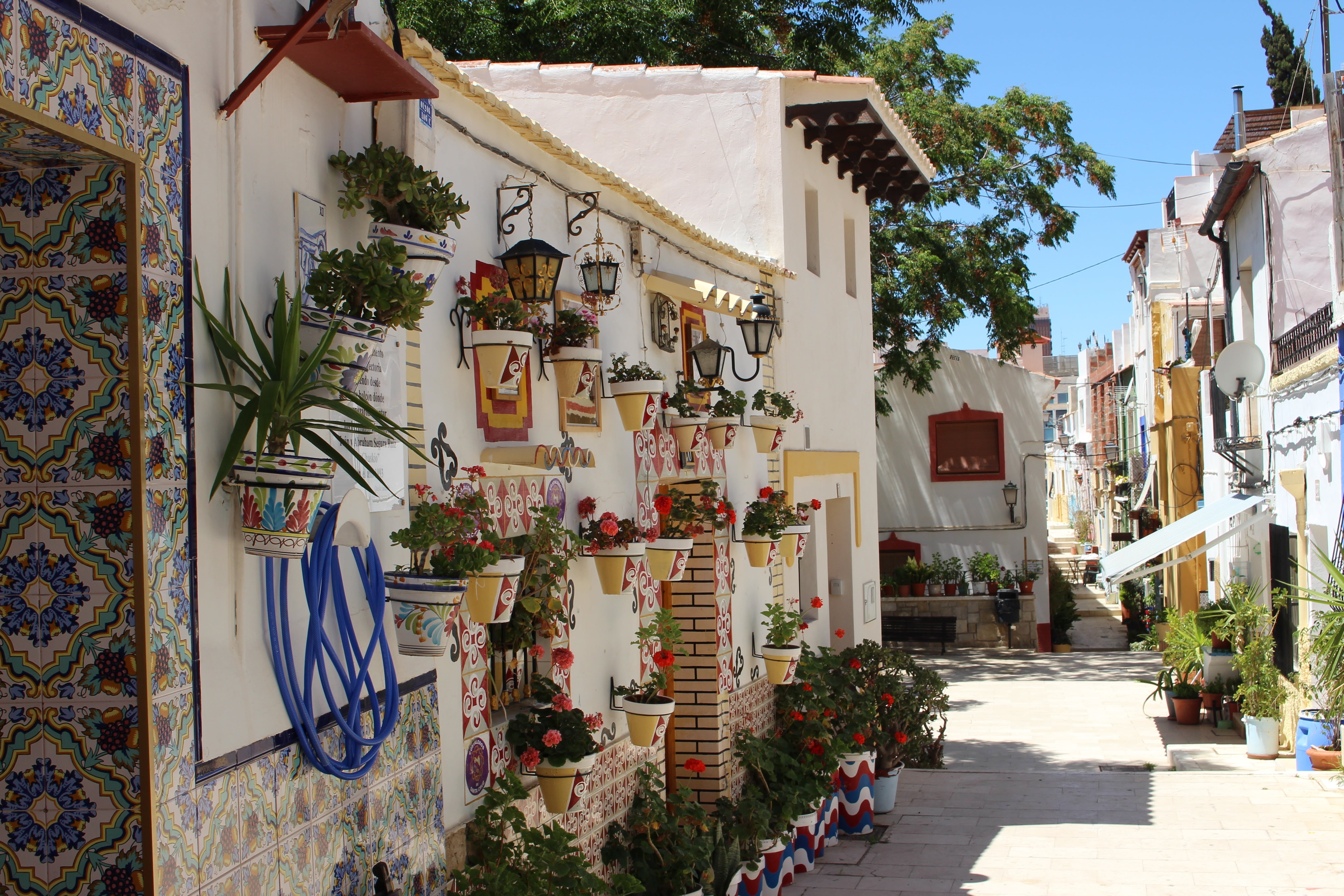 neighborhood of the santa cruz, europe, footpath, landscape, walk, blue, town, tree, tourism, 5K, built structure, plant, urban, house, costa blanca, day, HD Wallpaper