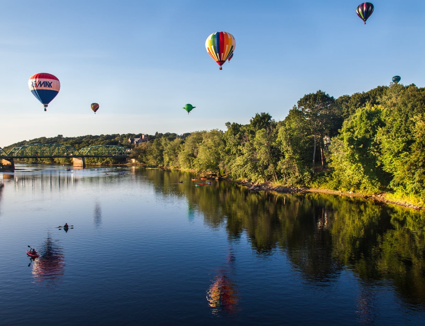 air Vehicle, Seven, daytime, outdoors, hot, travel, sport, air, 720P, balloons, Lewiston  Maine, flying, nature, multi Colored, Androscoggin  River, hot Air Balloon, HD Wallpaper
