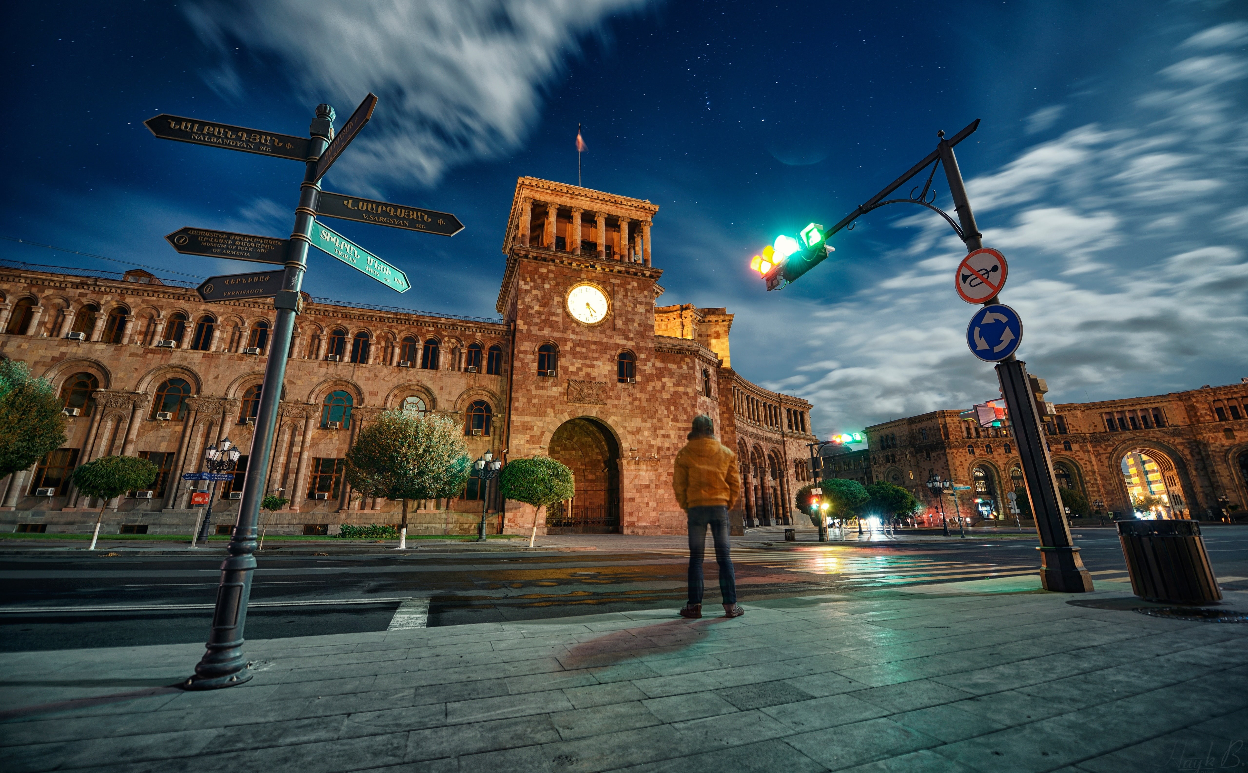 Hraparak, tower, religion, brown, nature, architecture, sky, hayk, the past, street light, street, Lights, concrete, low angle view, lighting equipment, HD Wallpaper