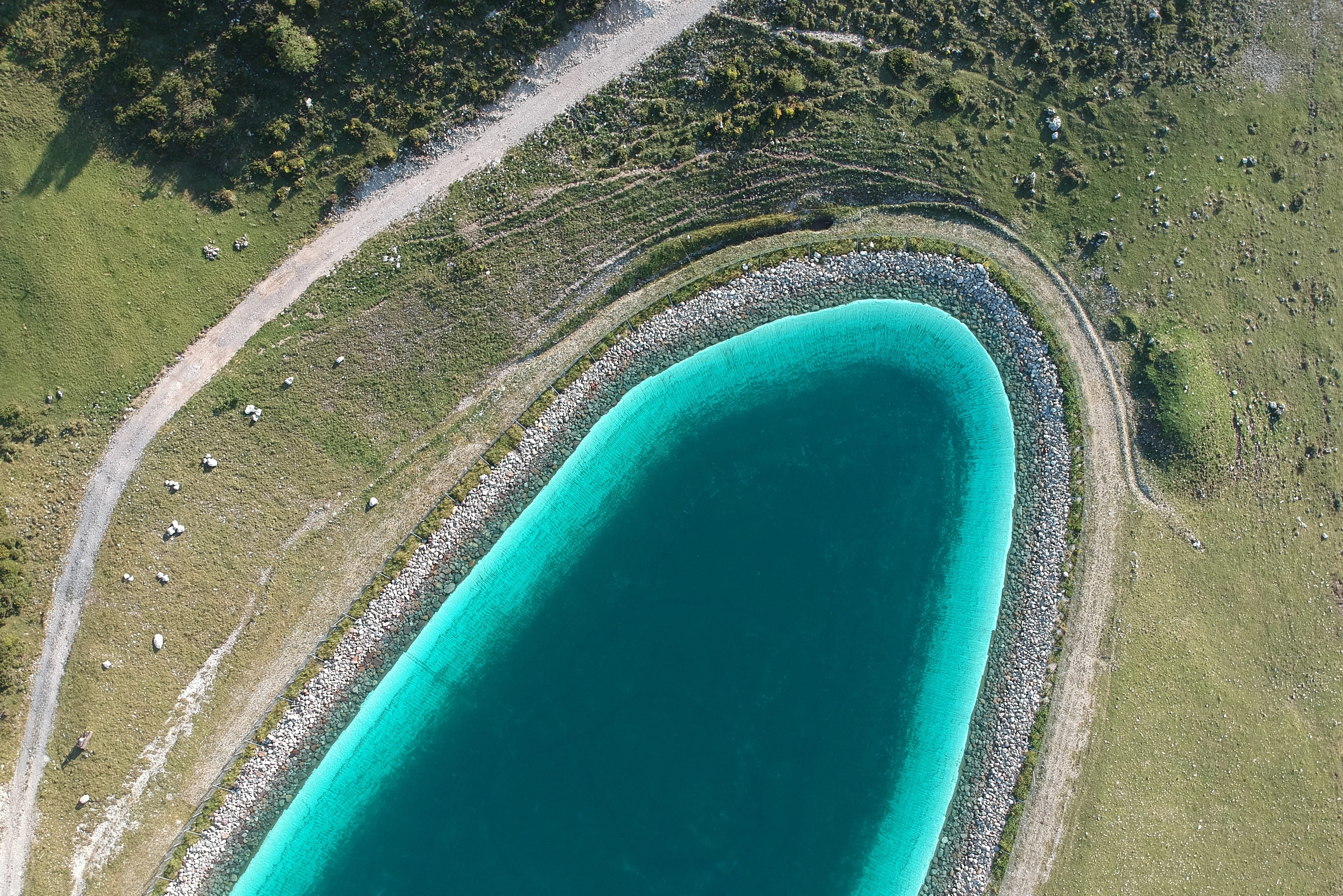 bird, aerial, land, s, no people, plant, body, surrounded, green, travel destinations, pond, turquoise colored, sea, pool, high angle view, water, photo, HD Wallpaper