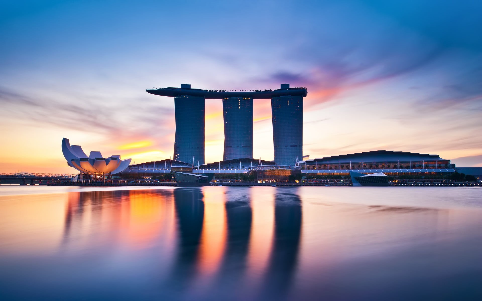 waterfront, bridge, water, no people, building exterior, architecture, reflection, travel, Singapore, cloud - sky, marina, 1080P, sky, orange color, travel destinations, HD Wallpaper