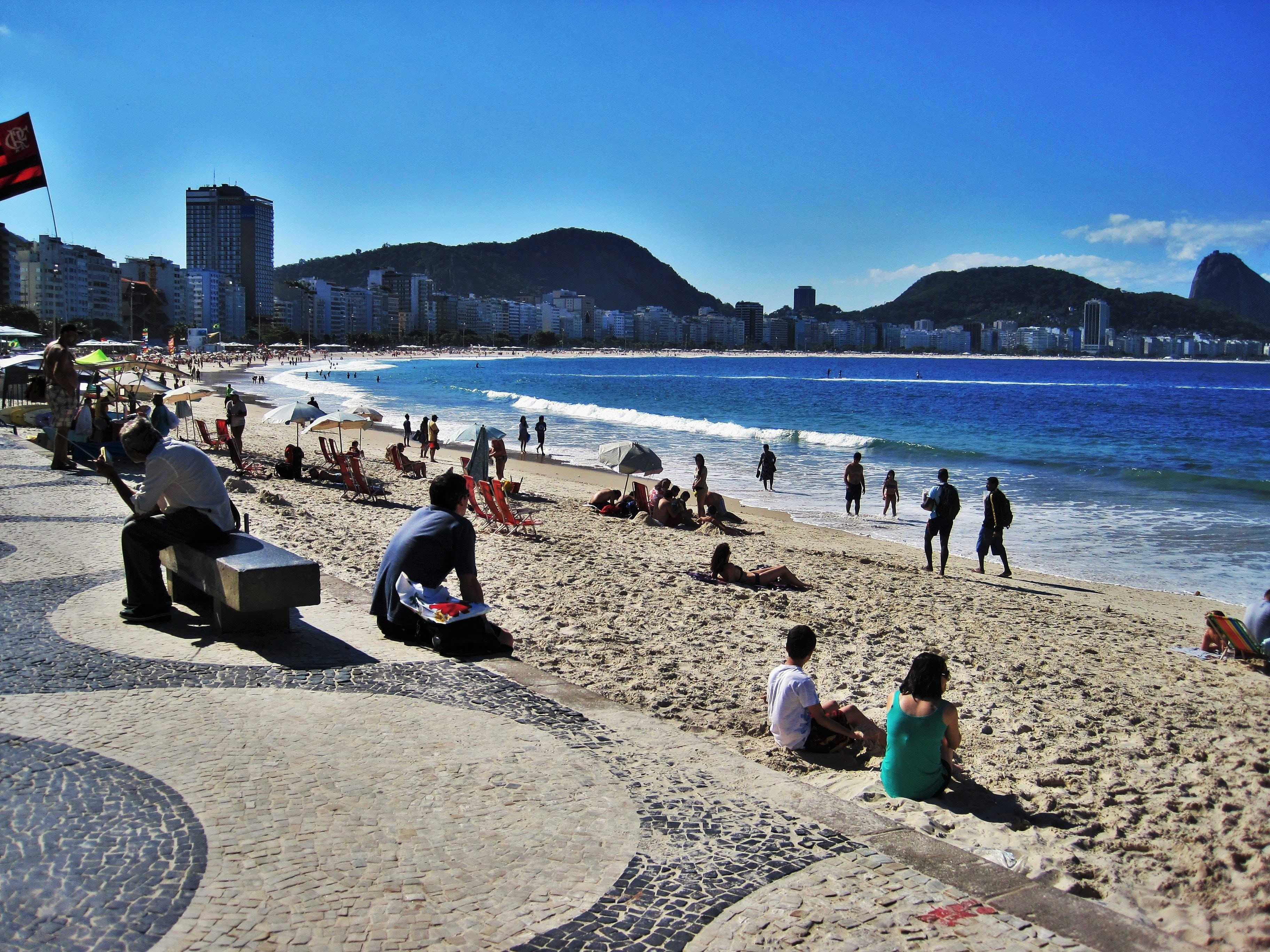 swim, chill out, unique, panorama, people on the beach, sun, beach, big city, sky, brown, worth a visit, rio, landscape, rest, sunlight, known, wave, men, HD Wallpaper