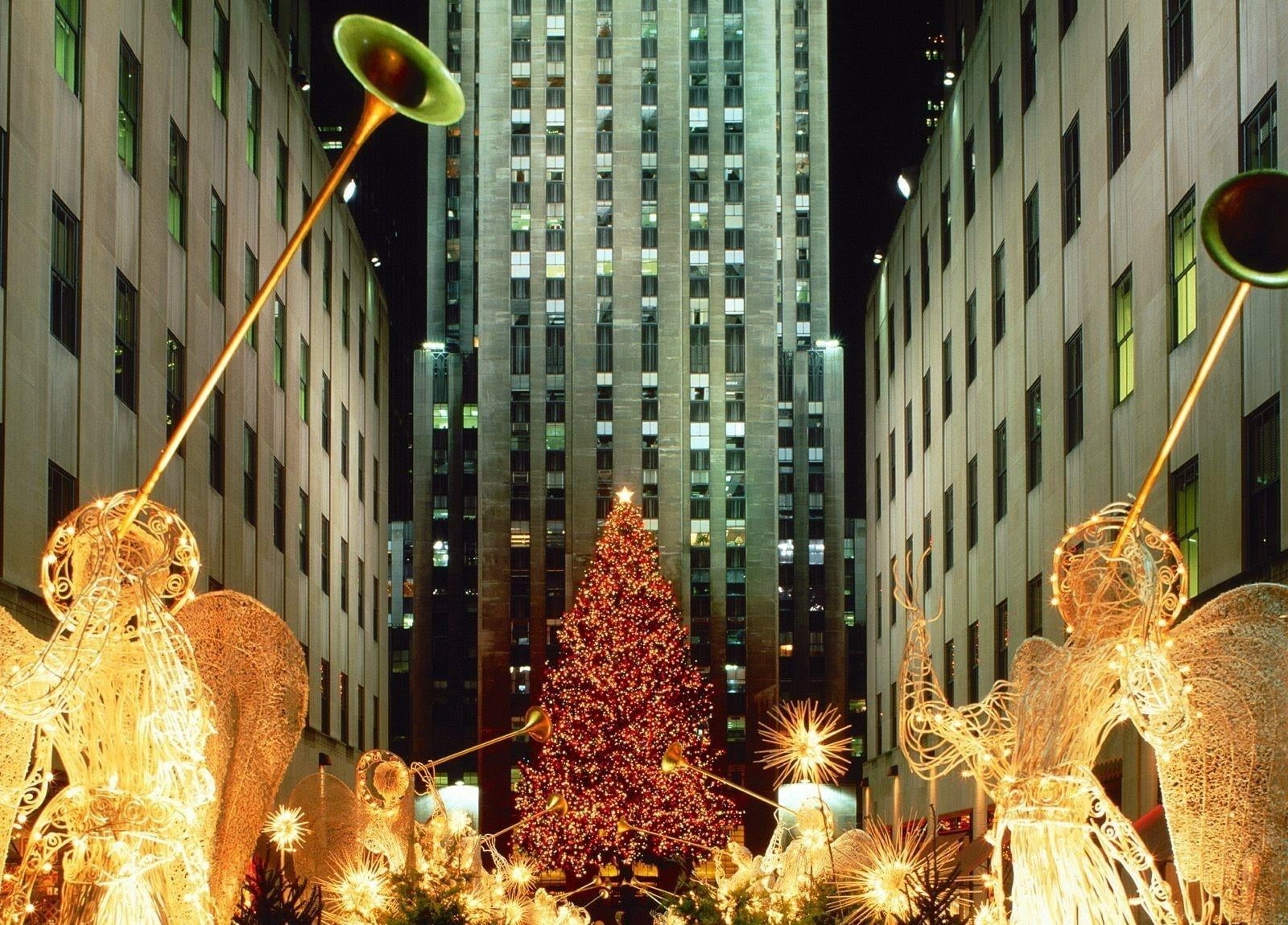 christmas Decoration, lighting Equipment, figurines, office building exterior, winter, 720P, skyscraper, gold Colored, skyscrapers, christmas Ornament, HD Wallpaper