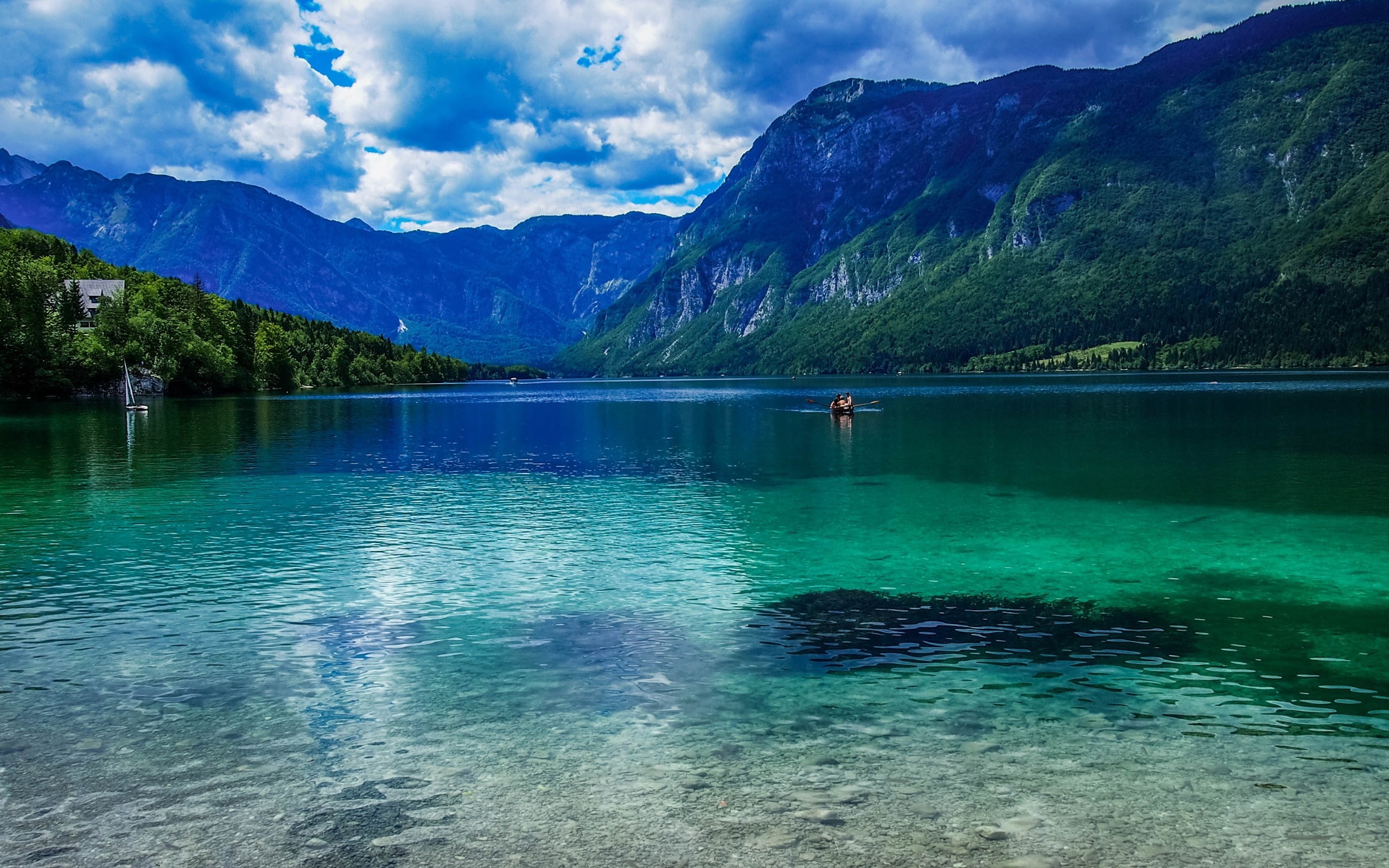 2K, Beautiful, Lake, Clouds, Boats, Slovenia, Mountains, Nature, HD Wallpaper