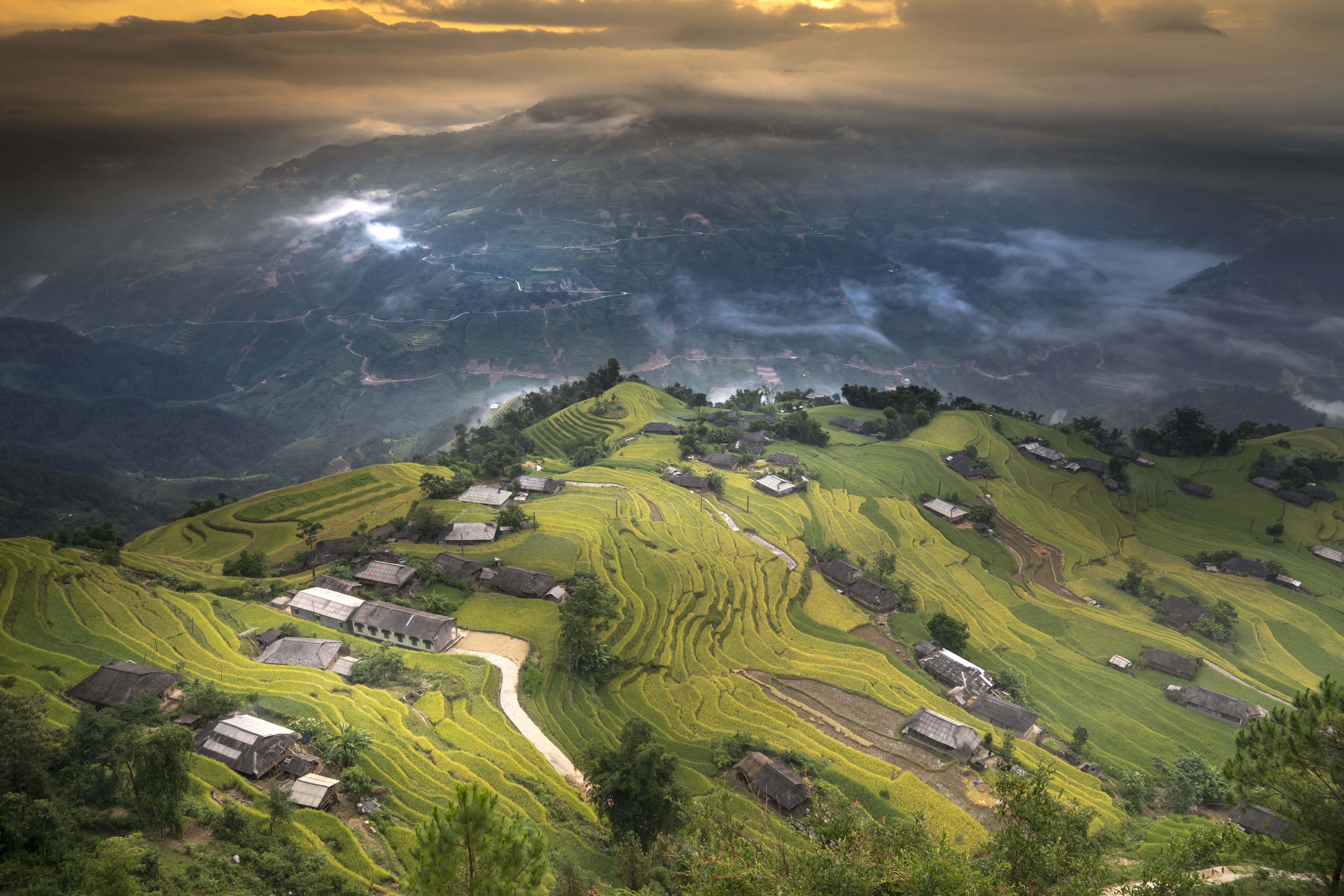 clouds, rice field, natural, terrace, land, nature, harvest, village, cloud - sky, mountain, full color, landscape, environment, hoang su phi, ha giang, HD Wallpaper