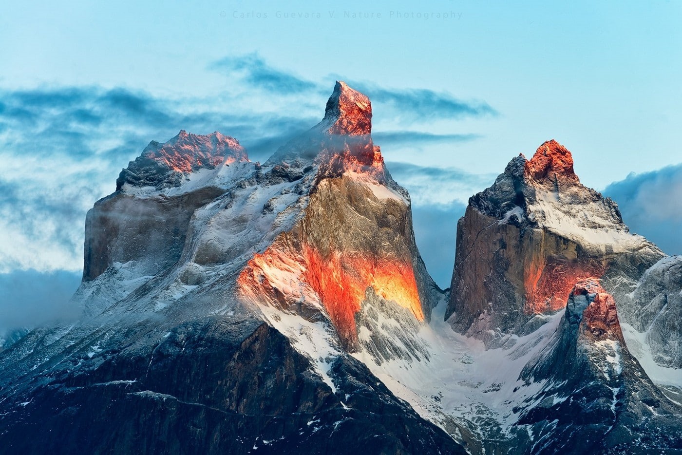 sunlight, mountains, Chile, summit, 720P, nature, landscape, Torres del Paine, snowy peak, national park, HD Wallpaper