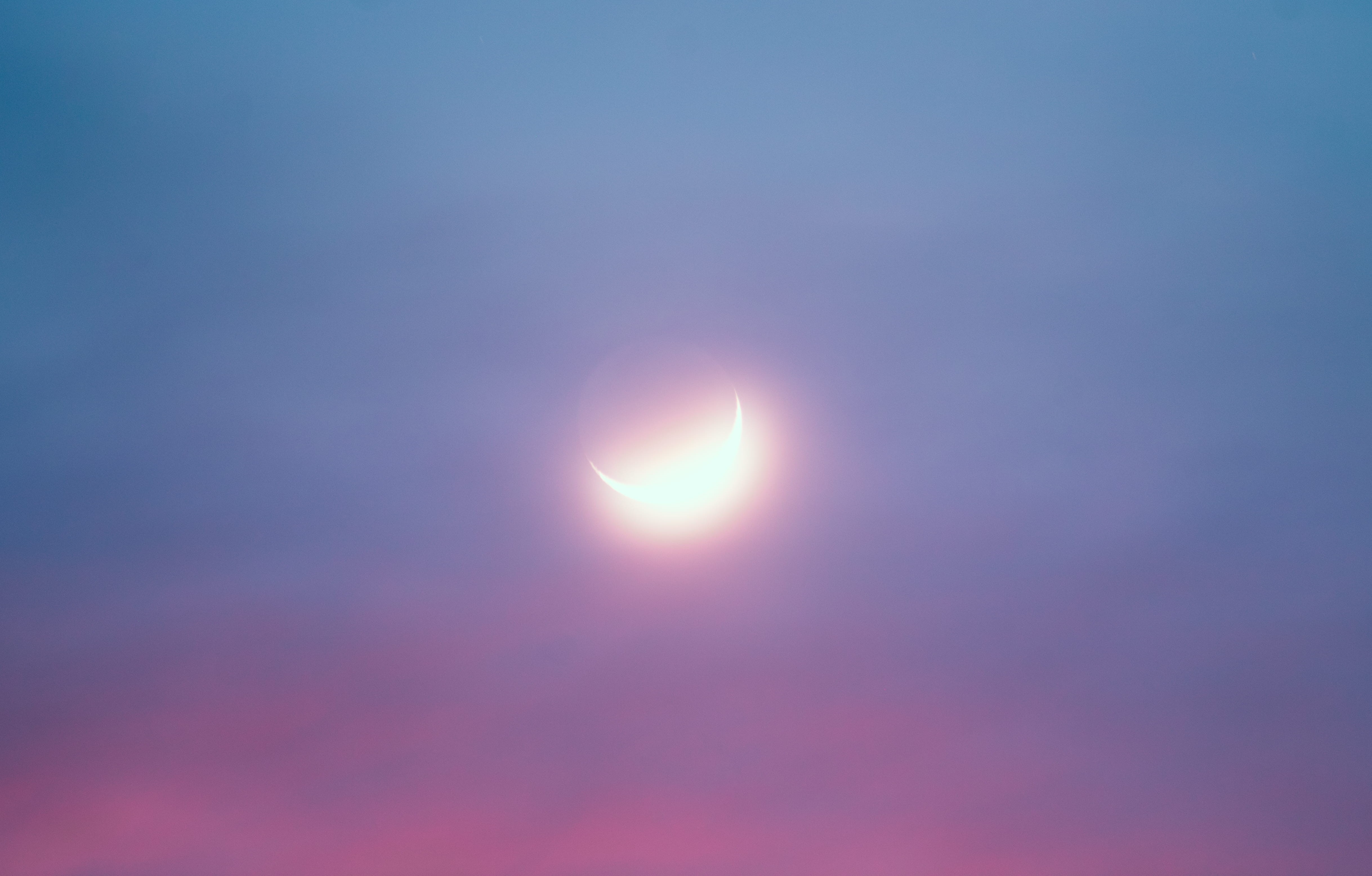 natural phenomenon, space, sunlight, eclipse, blue, ligth, goldhour, colors, idyllic, outdoors, solar eclipse, planet, bright, no people, beauty in nature, HD Wallpaper