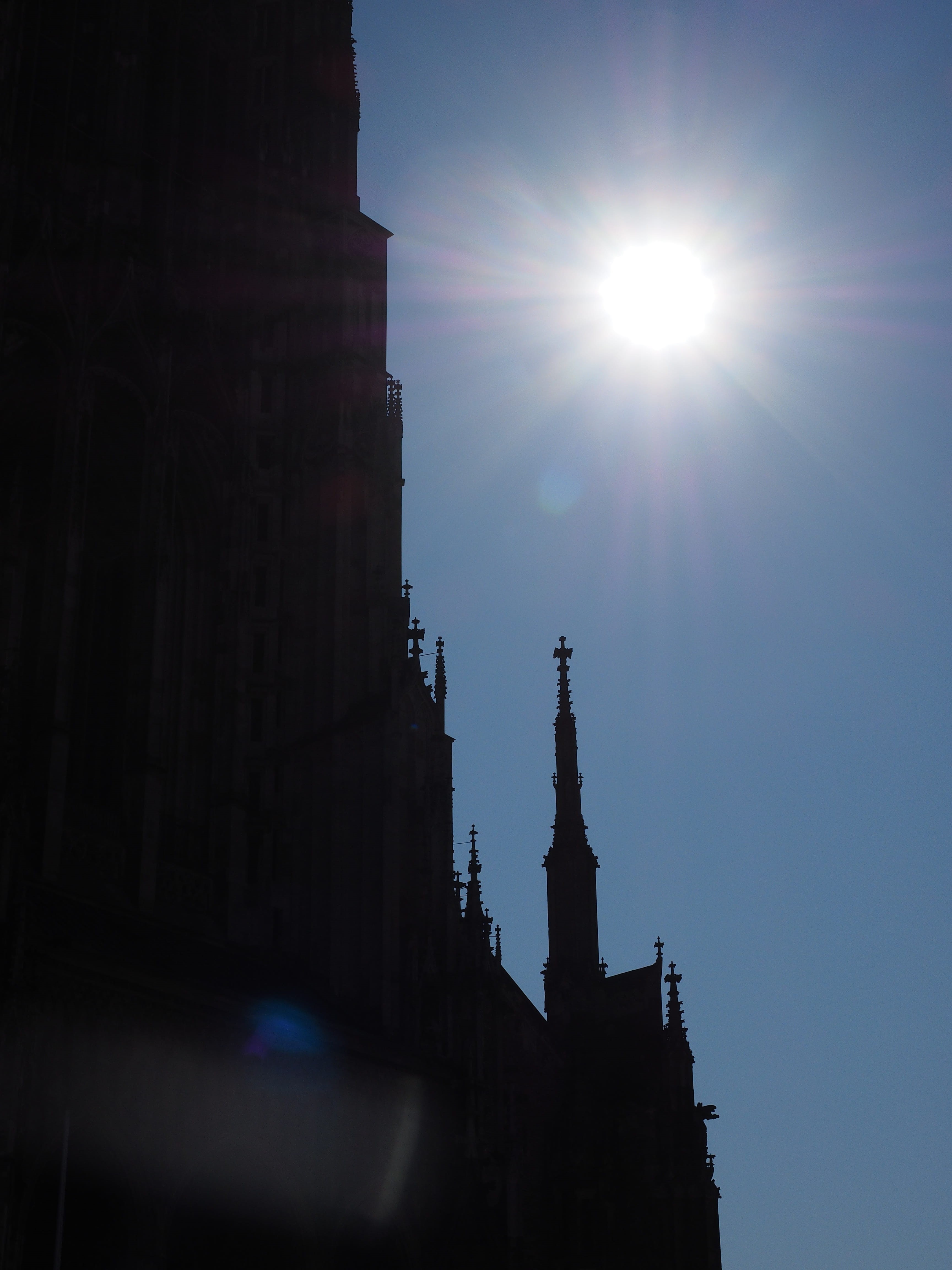 cathedral, sun, spirituality, sky event, gothic Style, ulm, sky, Münster, observation, natural phenomenon of, silhouette, building, Solar Eclipse, low angle view, Phone HD Wallpaper