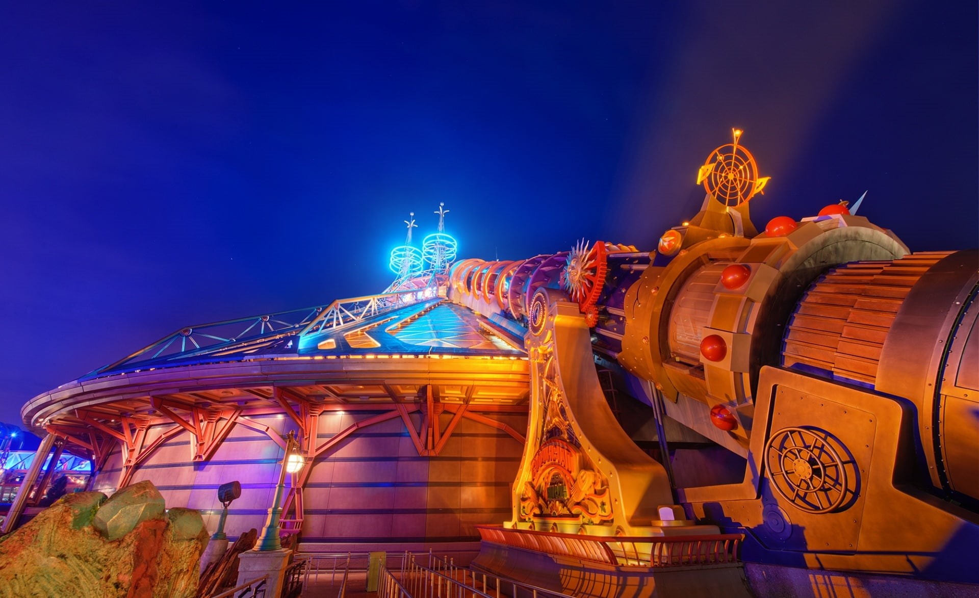 canon, sculpture, illuminated, sky, no people, Disneyland, 1080P, outdoors, night, place of worship, Paris, art and craft, Architecture, religion, city, HD Wallpaper