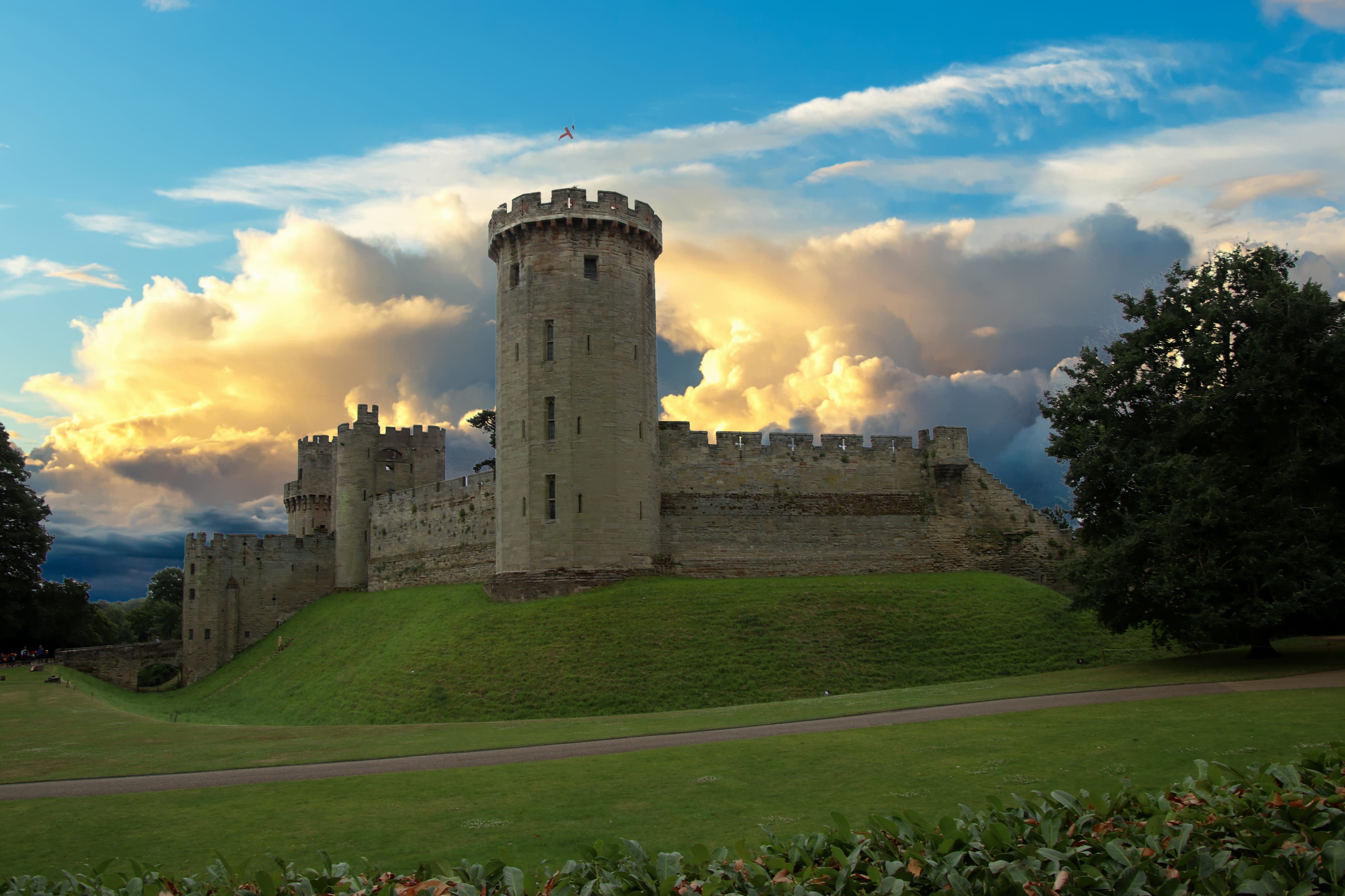 warwickshire, cloud - sky, built structure, tree, outdoors, daytime, defence, field, plant, the past, concrete, fortification, Castle, scenics - nature, HD Wallpaper
