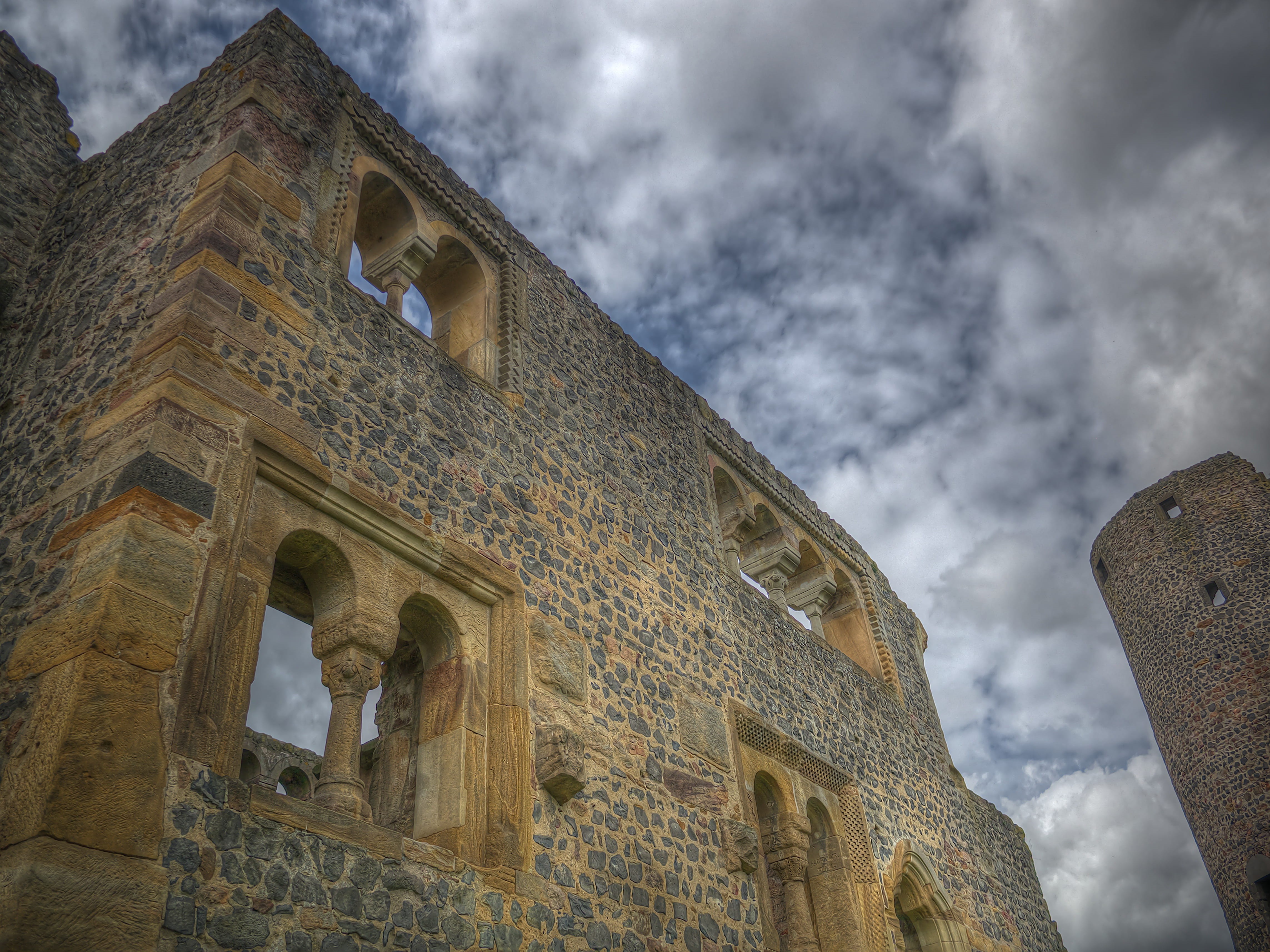 history, sublime, stone Material, architecture And Buildings, knights castle, bulwark, the past, battlements, Towers, low angle view, castle, 4K, built Structure, HD Wallpaper