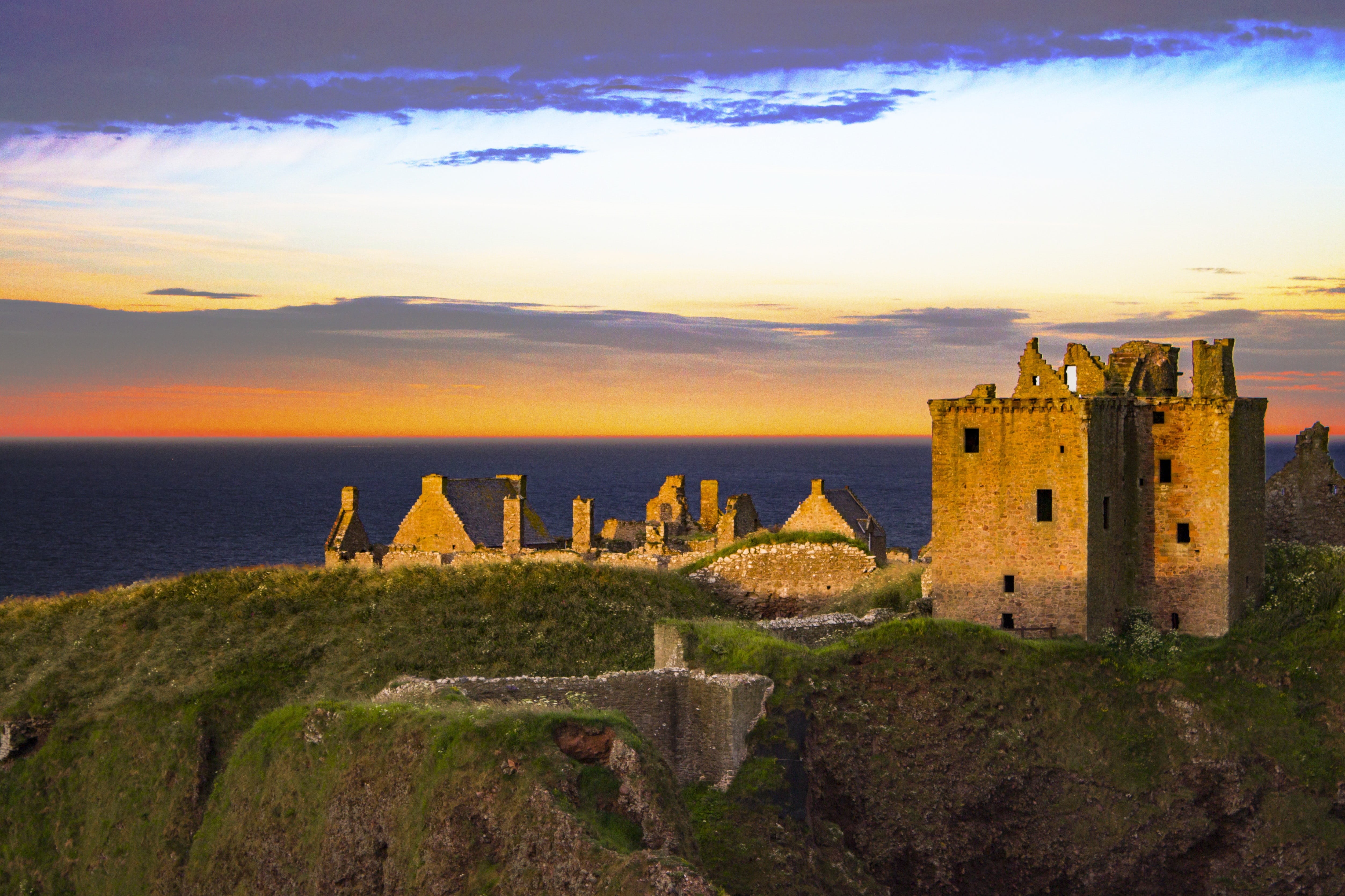 building, white, golden, castle, uk, aberdeenshire, scenery, tranquility, landmark, scenics - nature, no people, near, coast, built structure, ocean, architecture, HD Wallpaper