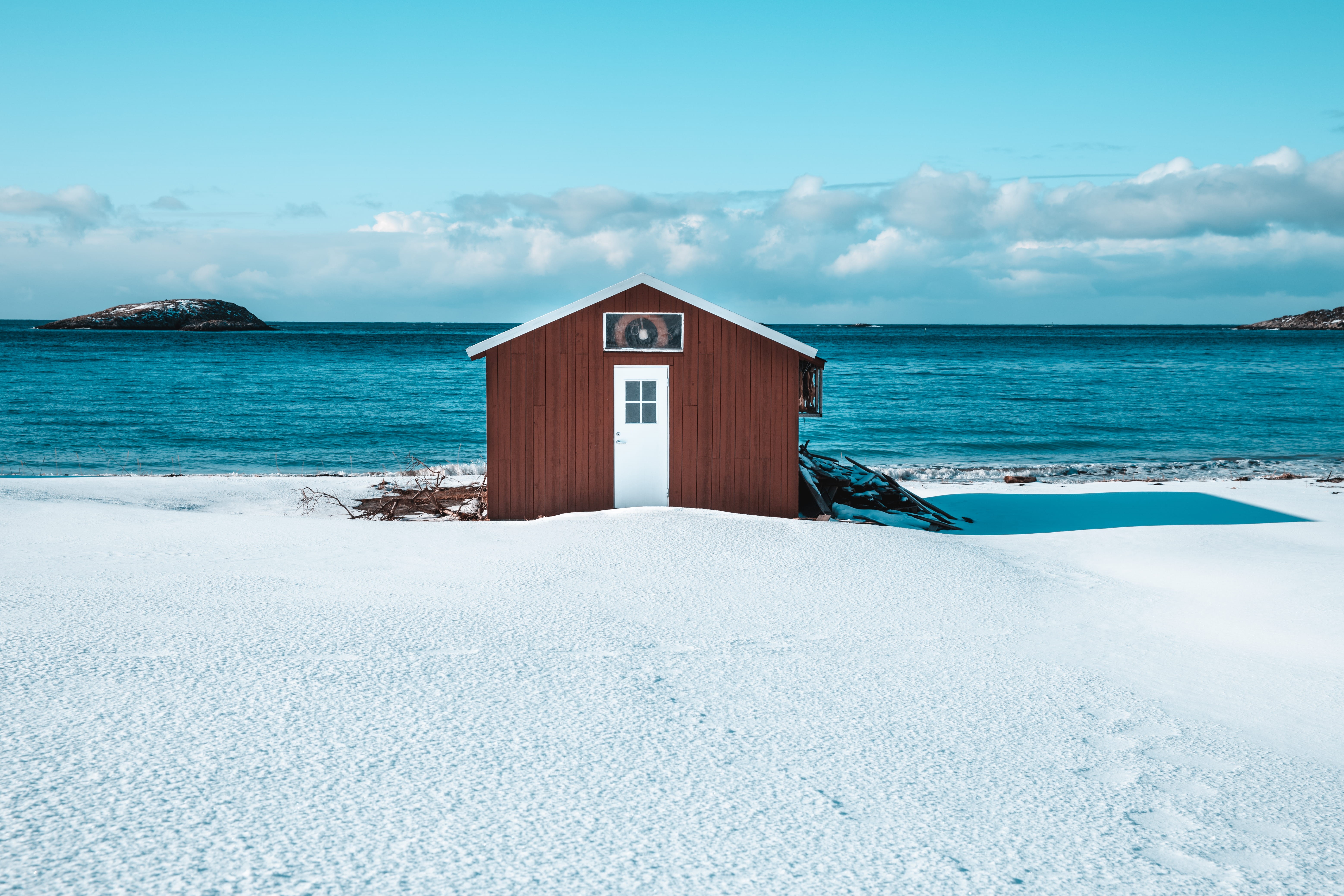scenic, cabin, 5K, clouds, vacation, sand, built structure, brown, shed, snow, wooden, beach, resort, island, land, horizon over water, shore, seashore, HD Wallpaper
