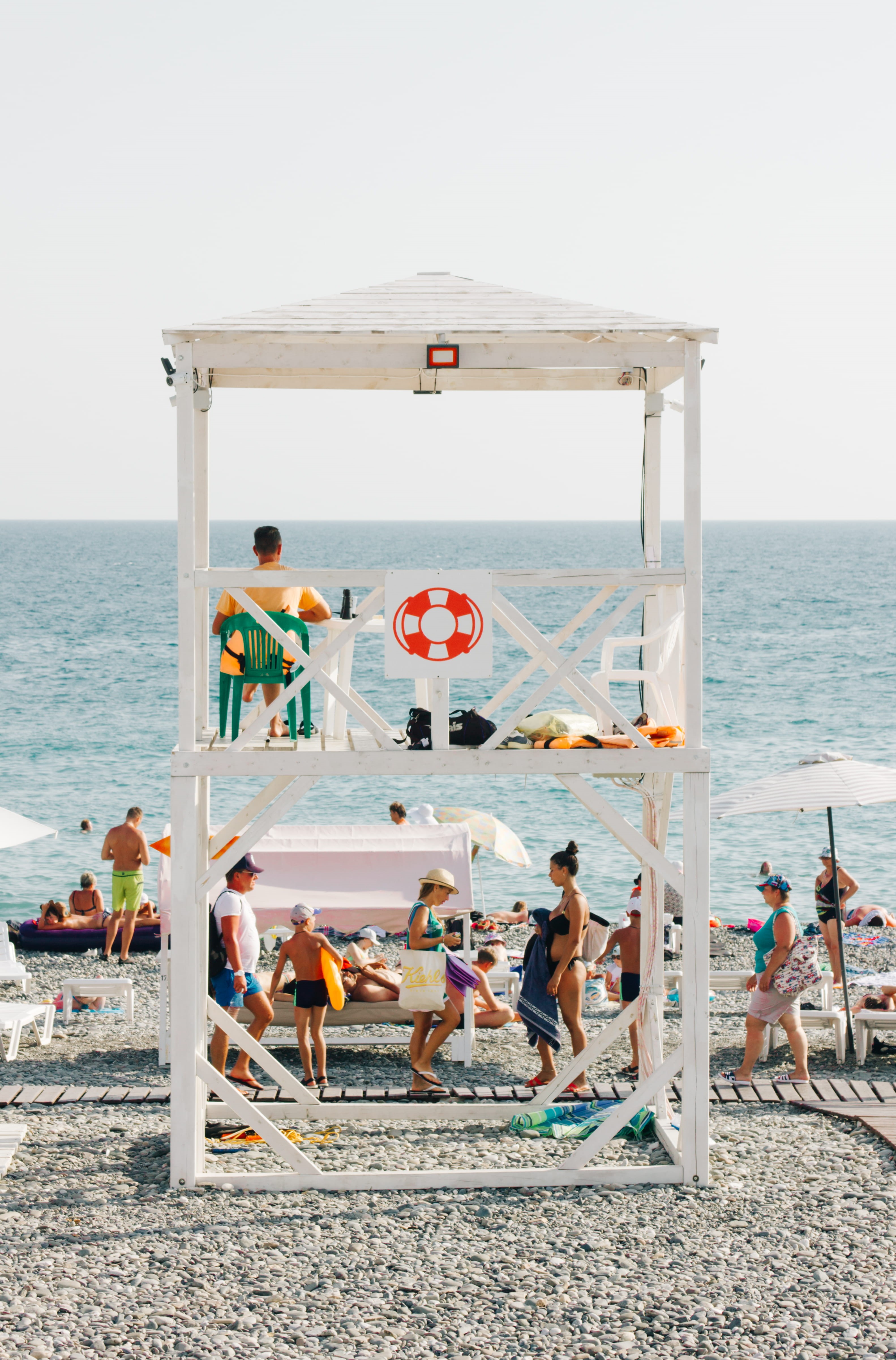 beach, 4K, daylight, seashore, swimming, real people, lifestyles, water, large group of people, lifeguard tower, adult, men, near, women, sand, chairs, Phone HD Wallpaper