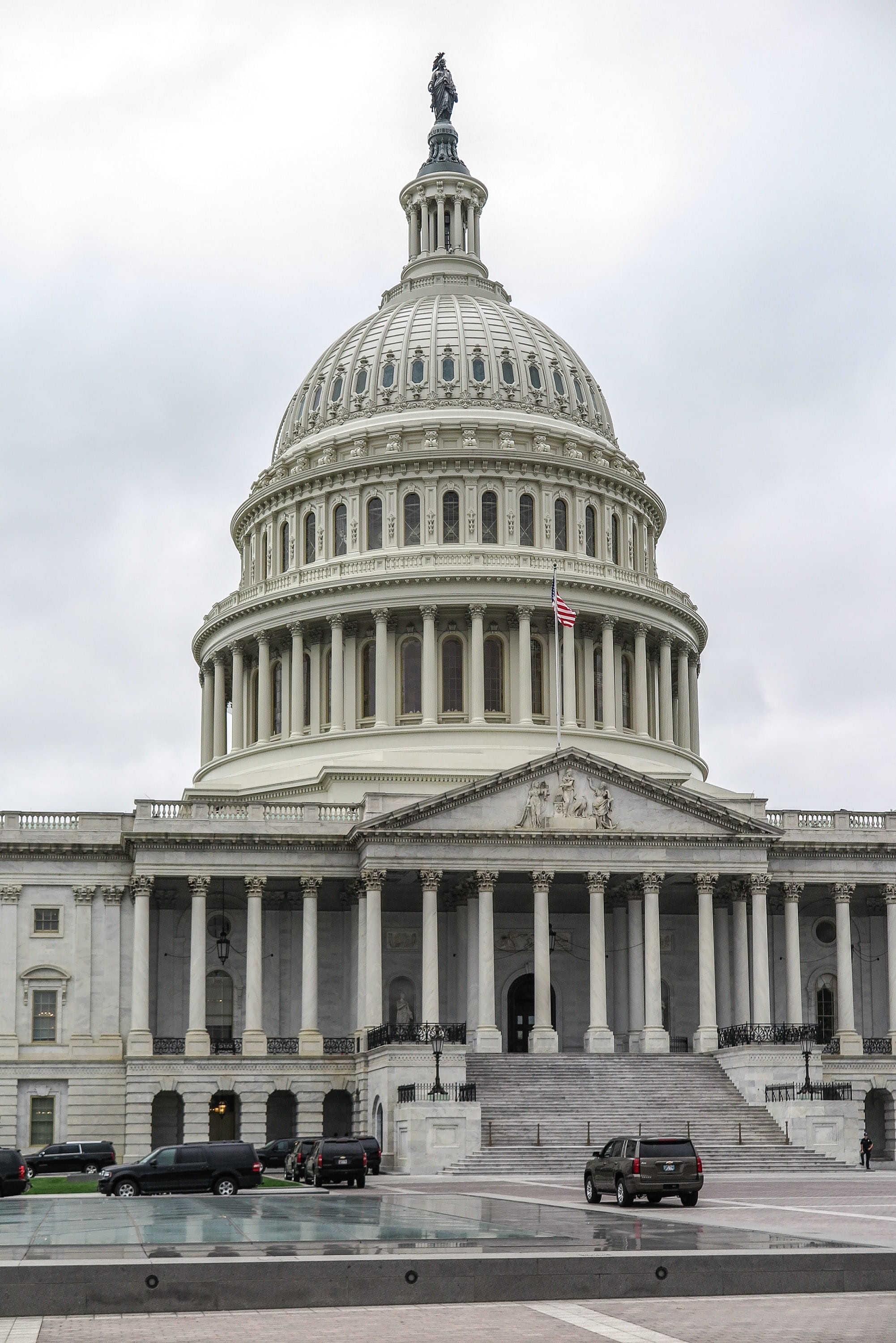 republic, architecture, columbia, building, city, light, united, suvs, america, building exterior, 2K, house, democracy, exterior, travel destinations, Phone HD Wallpaper