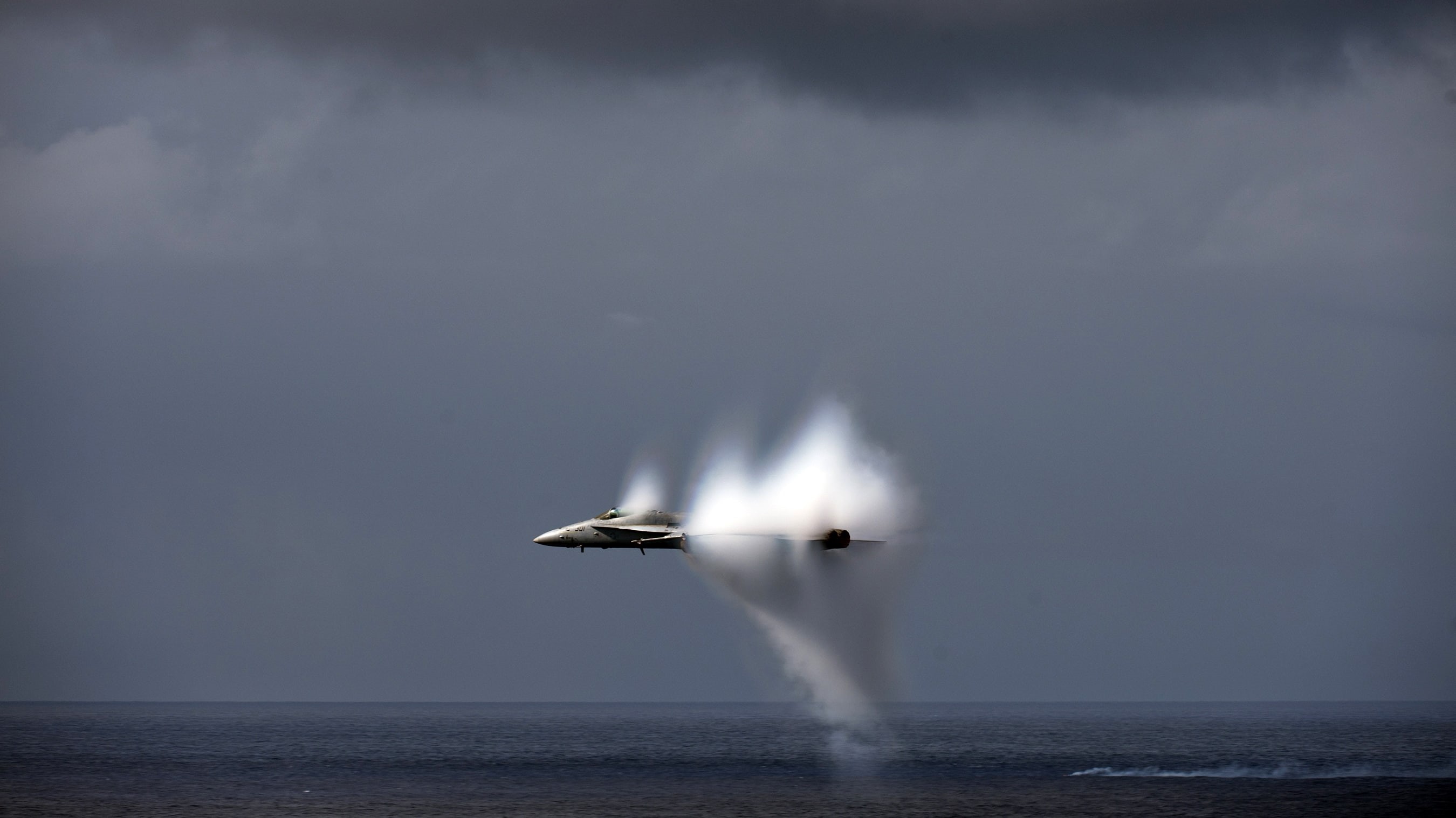 aircraft, video, fa, games, art, sound, speed, hd, fa-18 hornet, hornet, sonic, 2K, barrier, sound barrier, super sonic speed, super, HD Wallpaper