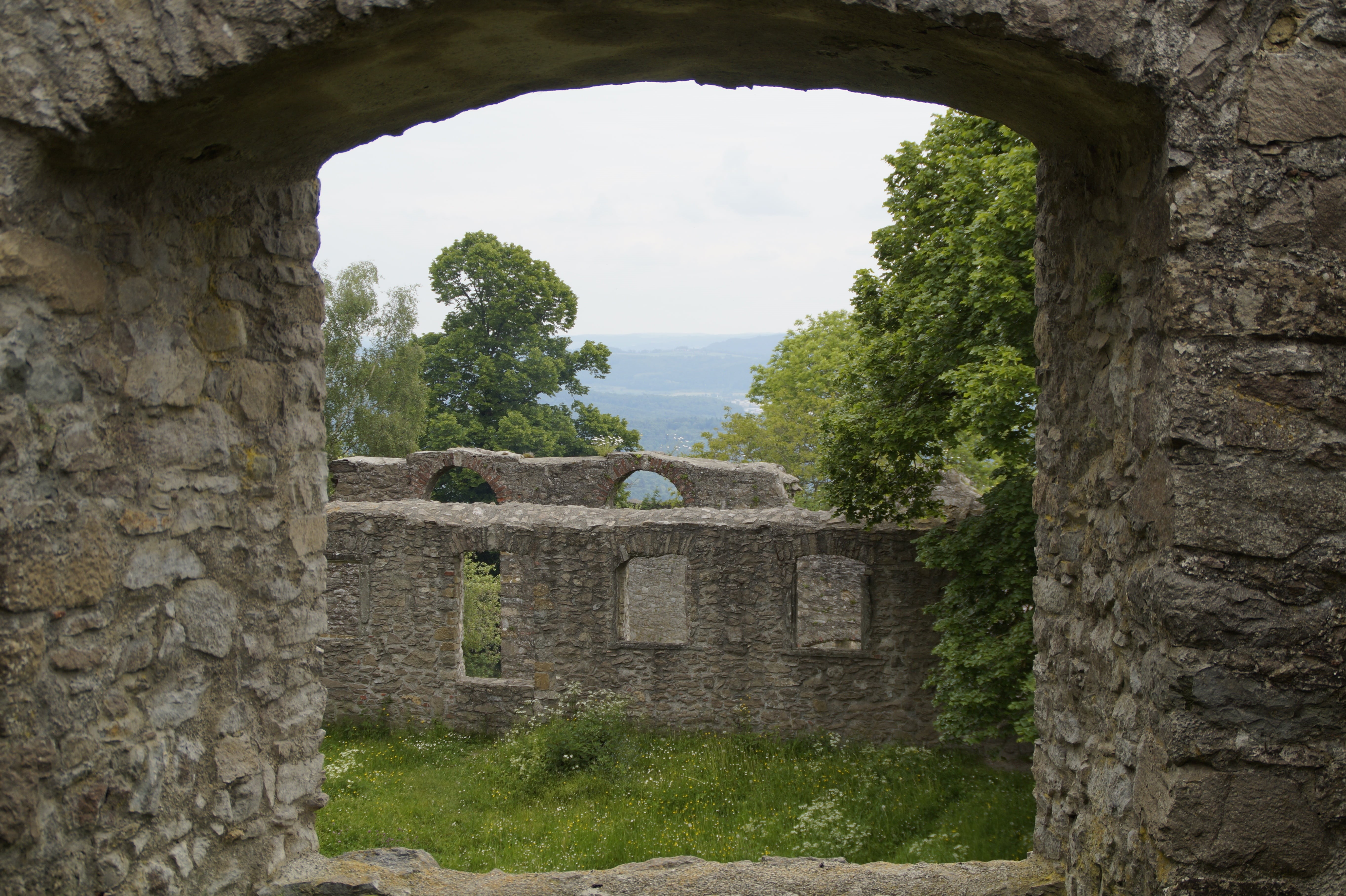 weathered, sky, archaeology, building exterior, history, deterioration, 5K, arch, castle, defense, guard, day, outdoors, window, nature, damaged, ancient, HD Wallpaper