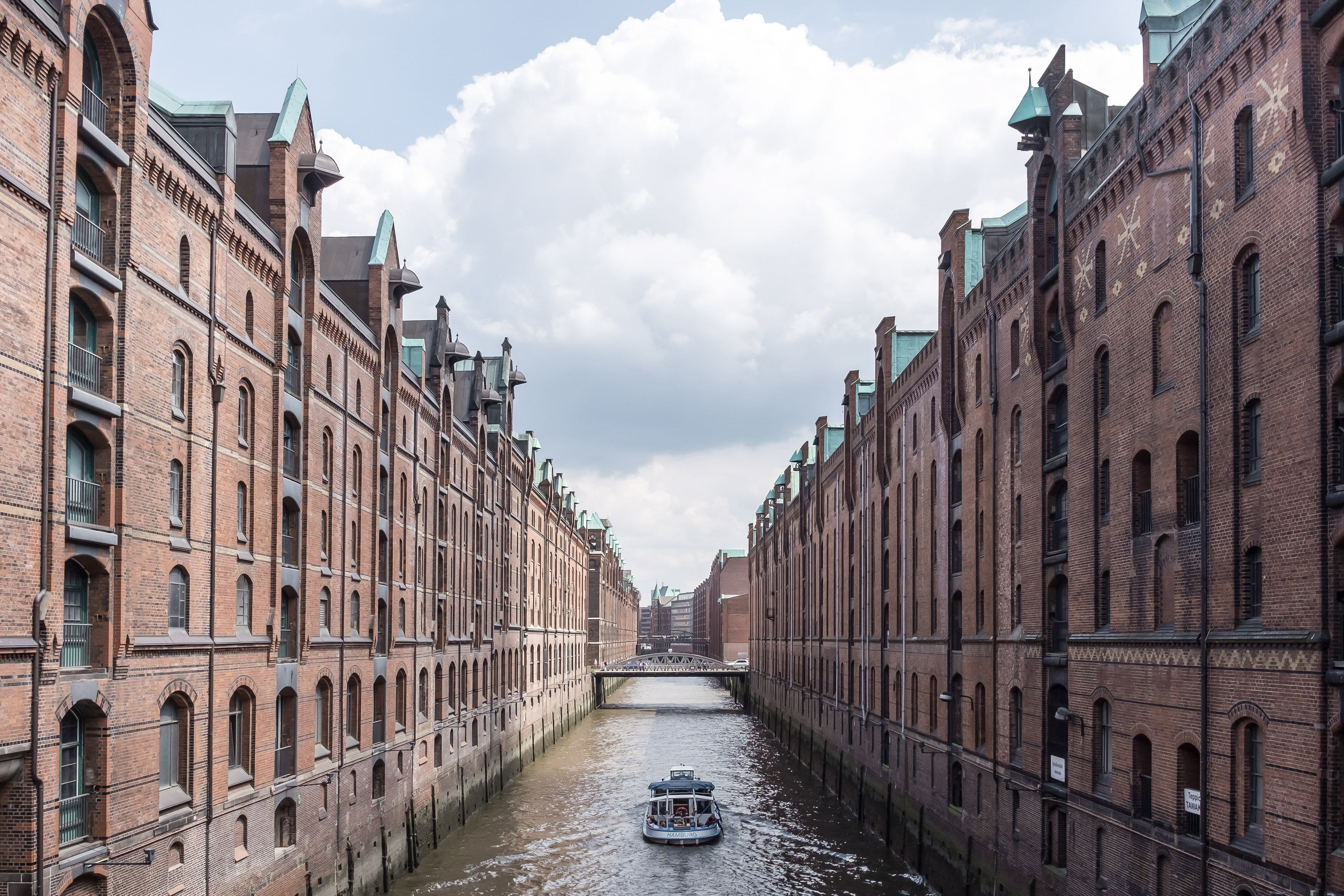 storage, downtown, europe, port, the past, built structure, day, bridge, ship, building exterior, architecture, town, 4K, brick, germany, wall, landmark, HD Wallpaper