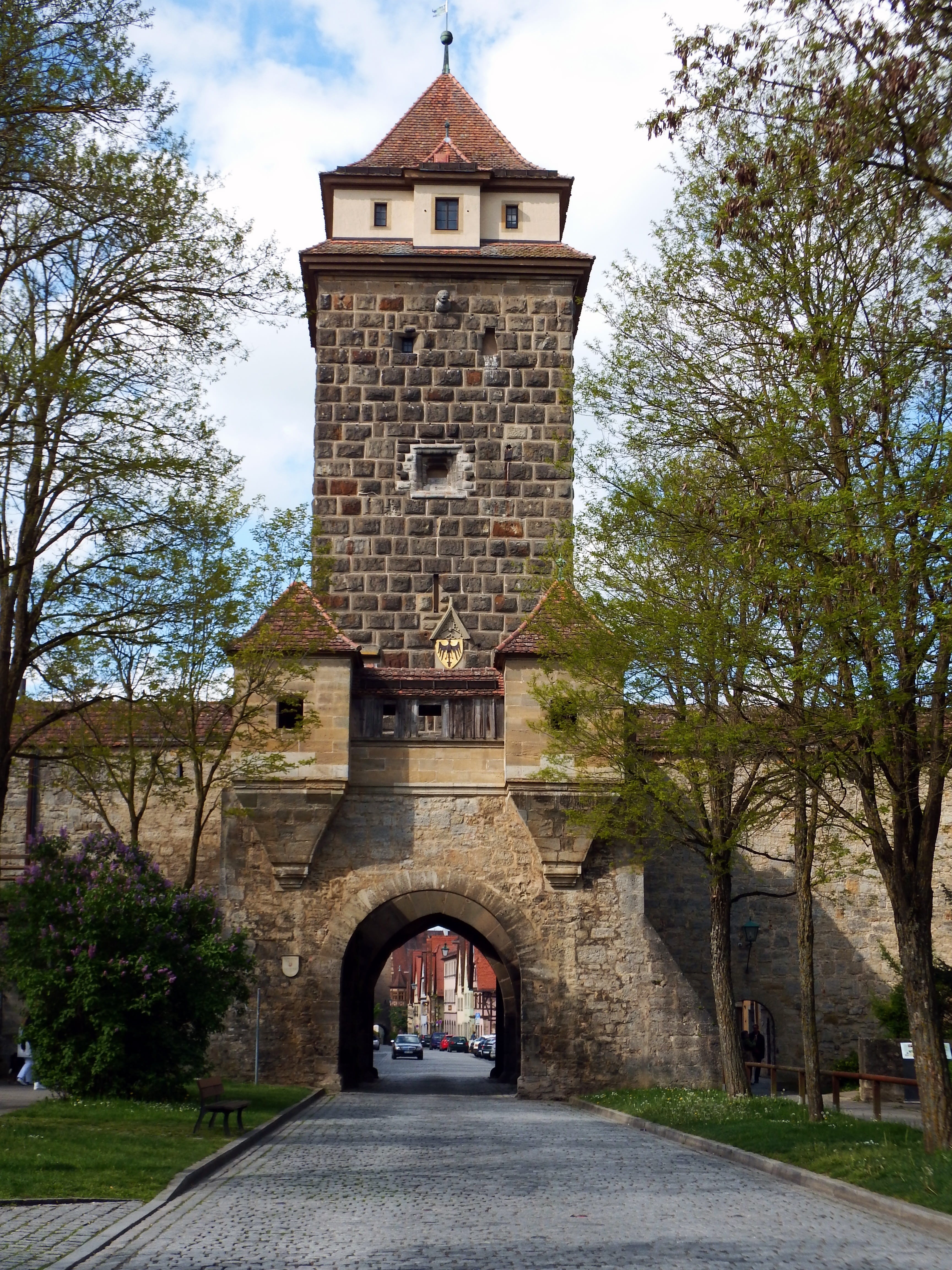 plant, tower, the past, wall, place of worship, gate tower, stone, historic center, rothenburg, city wall, galgentor, the way forward, no people, cloud - sky, Phone HD Wallpaper
