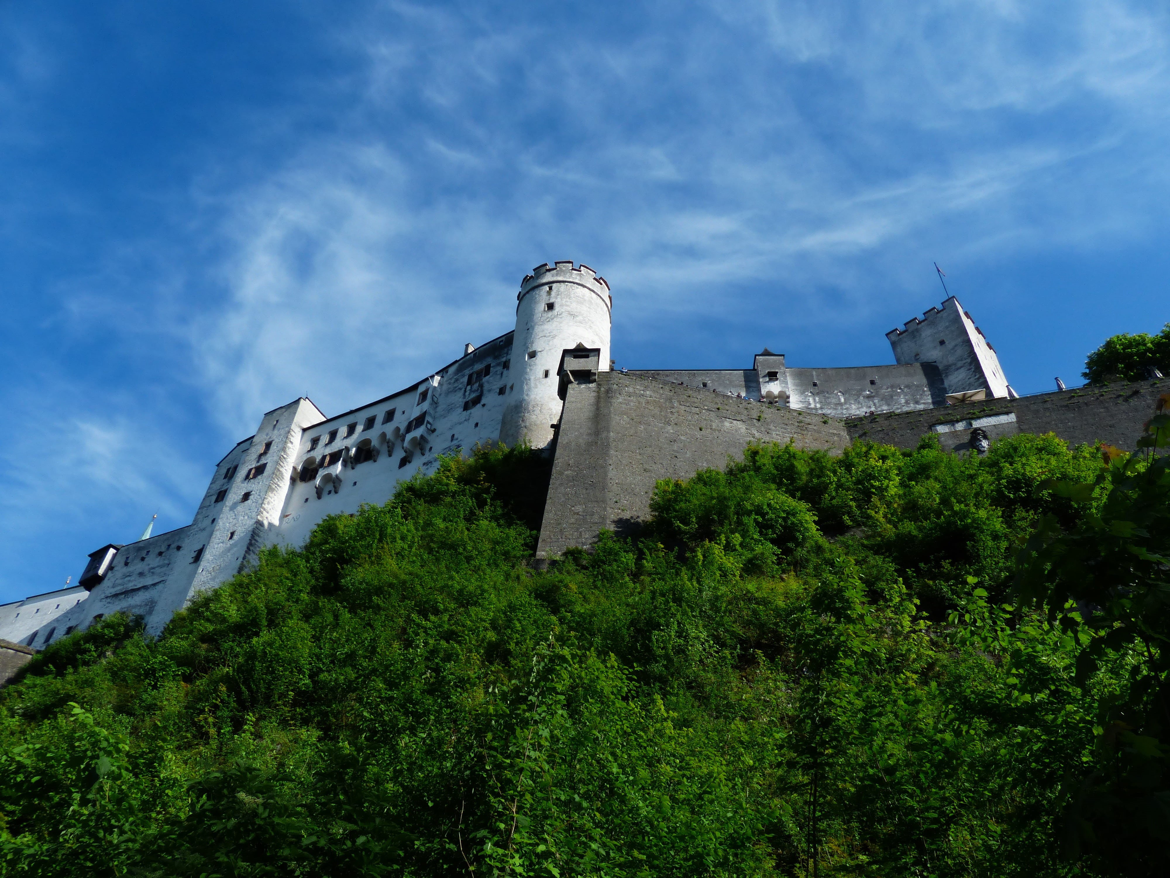 built structure, imposing, enormous, knights castle, wall - Building Feature, crowd puller, hohensalzburg fortress, old, fortress mountain, landmark, watchtower, HD Wallpaper