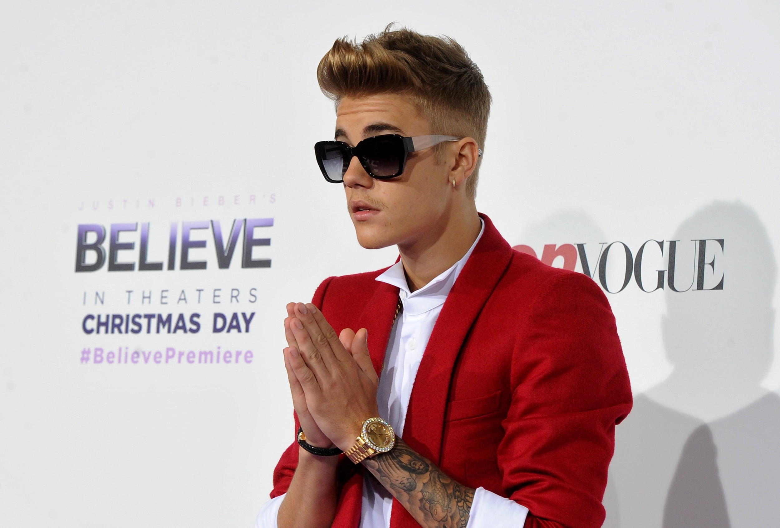 premiere, fashion, waist up, capital letter, sunglasses, communication, justin, justin bieber, lifestyles, singer, photoshoot, men, text, people, real people, HD Wallpaper