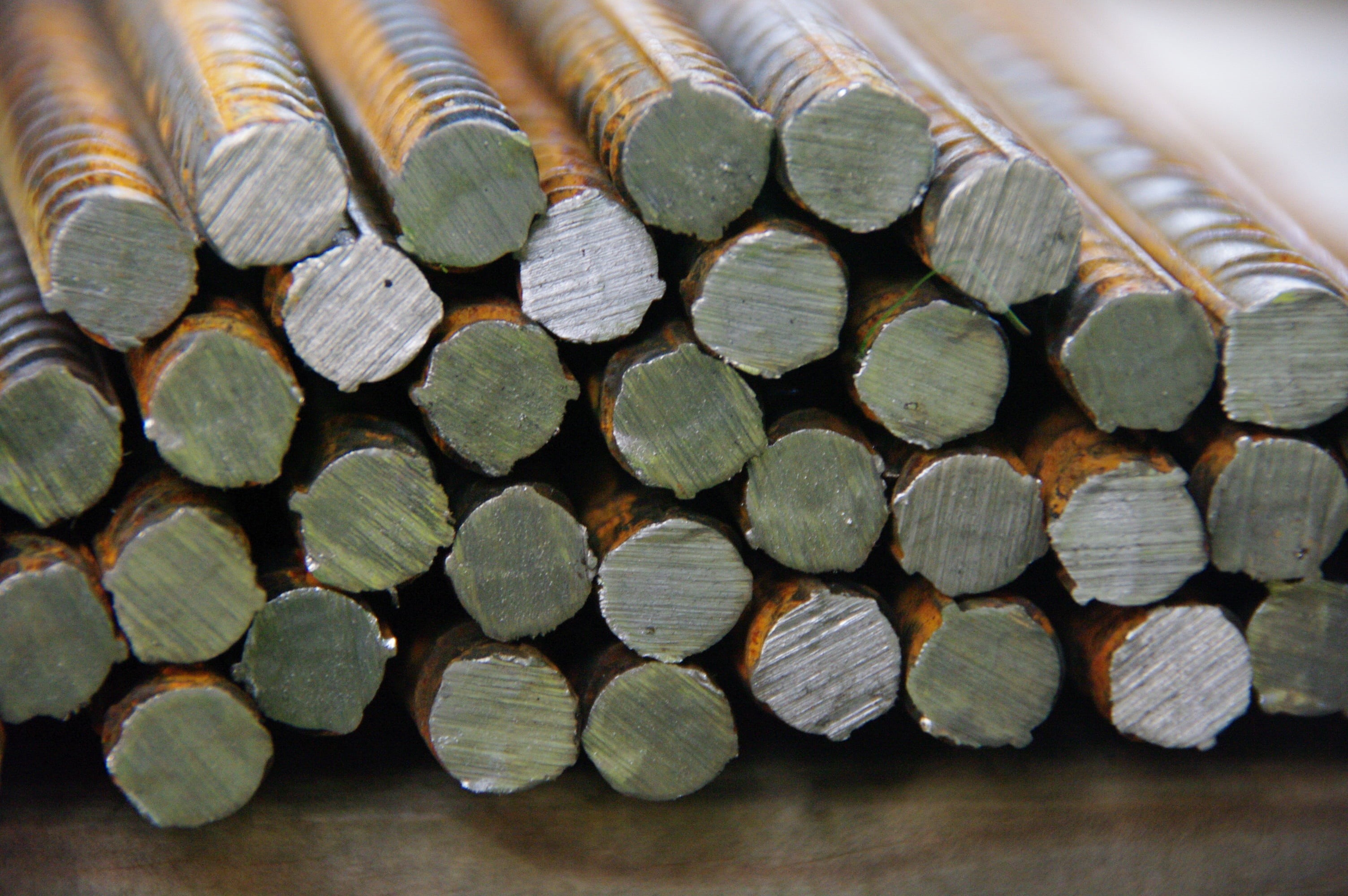 heap, abundance, 2K, day, timber, stack, rebar, iron, bar, business, repetition, lot, factory, construction material, steel, house construction, fuel and power generation, HD Wallpaper
