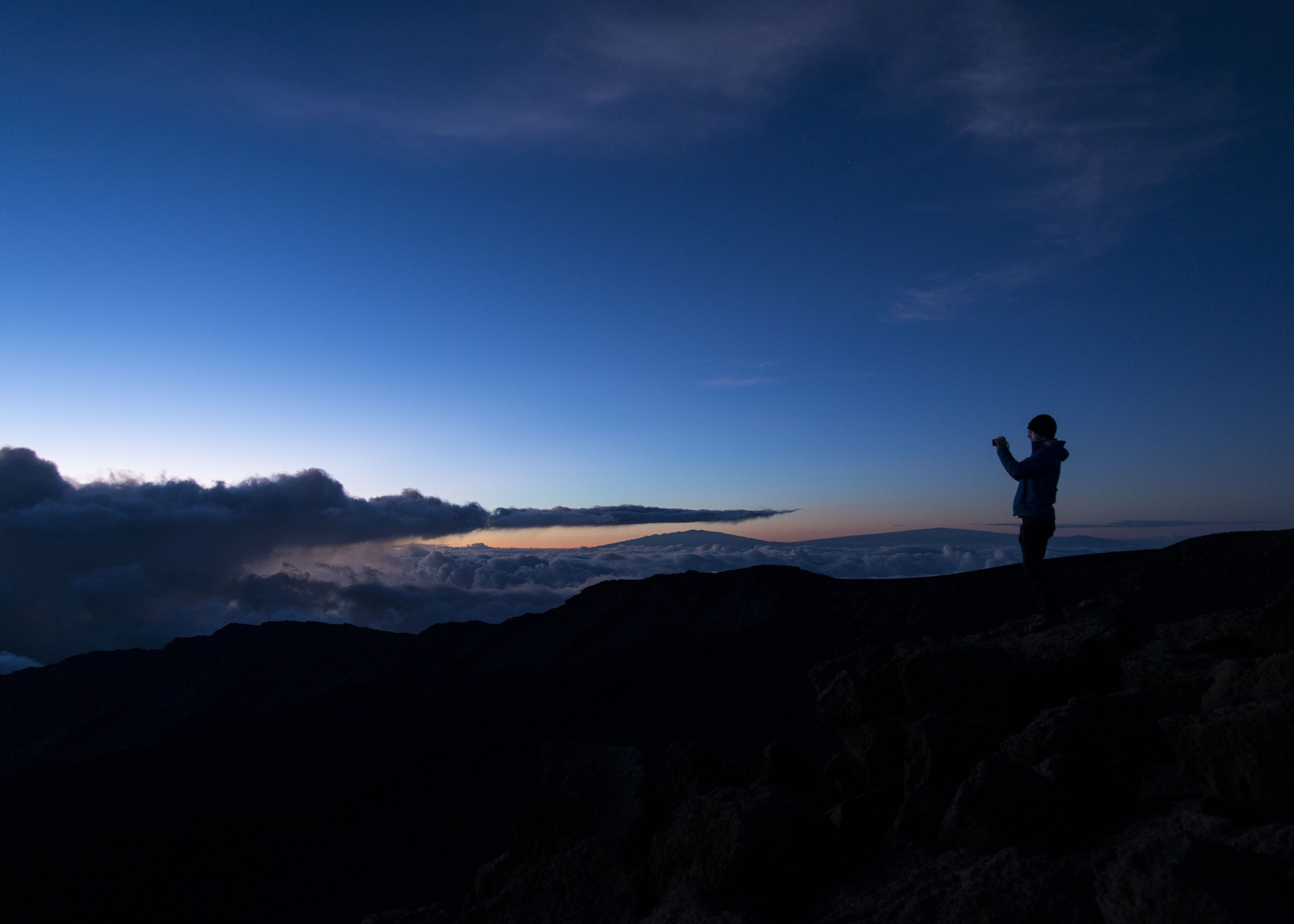 outdoor, cloud, back Lit, taking, 4K, rock, dusk, tranquil scene, photo, sunrise, adults only, sunset, people, mountain, person, top, cliff, rock - object, HD Wallpaper